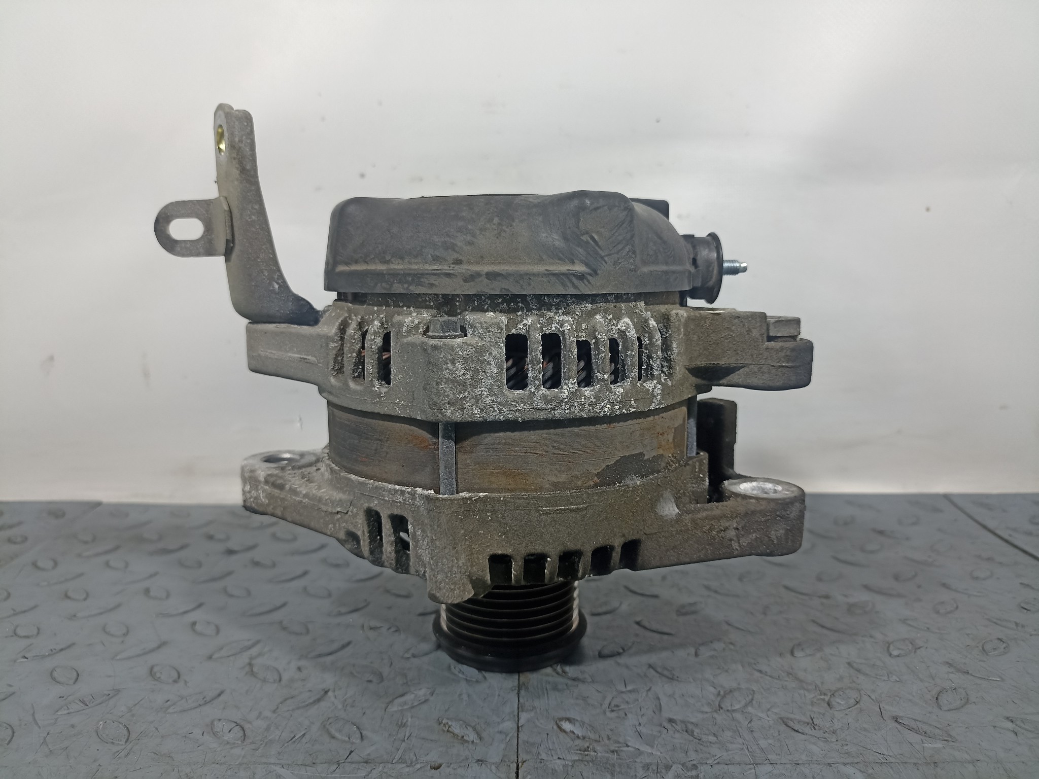 ГЕНЕРАТОР TOYOTA LEXUS 2706031050 YA020Z