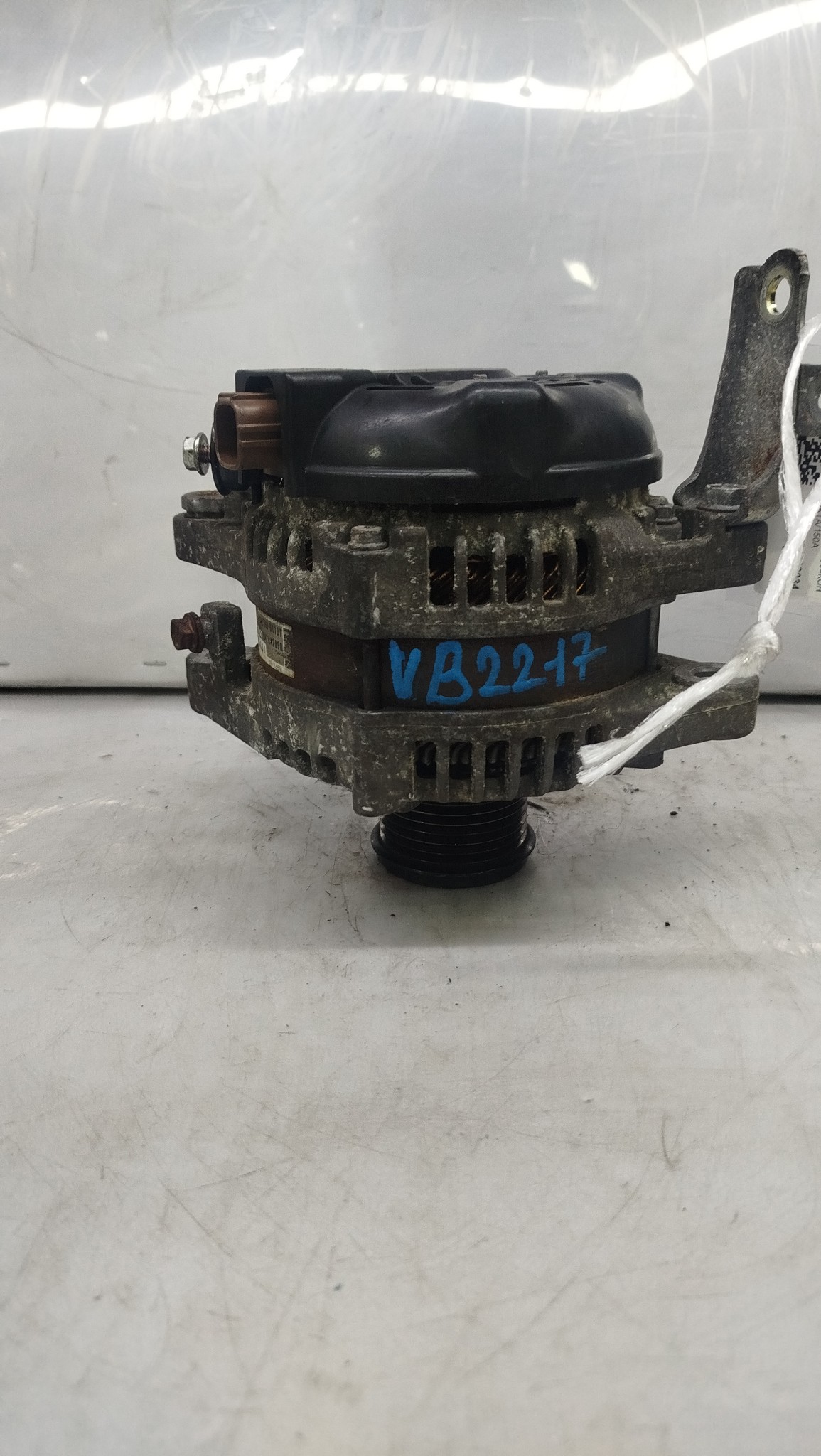 ГЕНЕРАТОР TOYOTA LEXUS 2706031050 VB2217Z