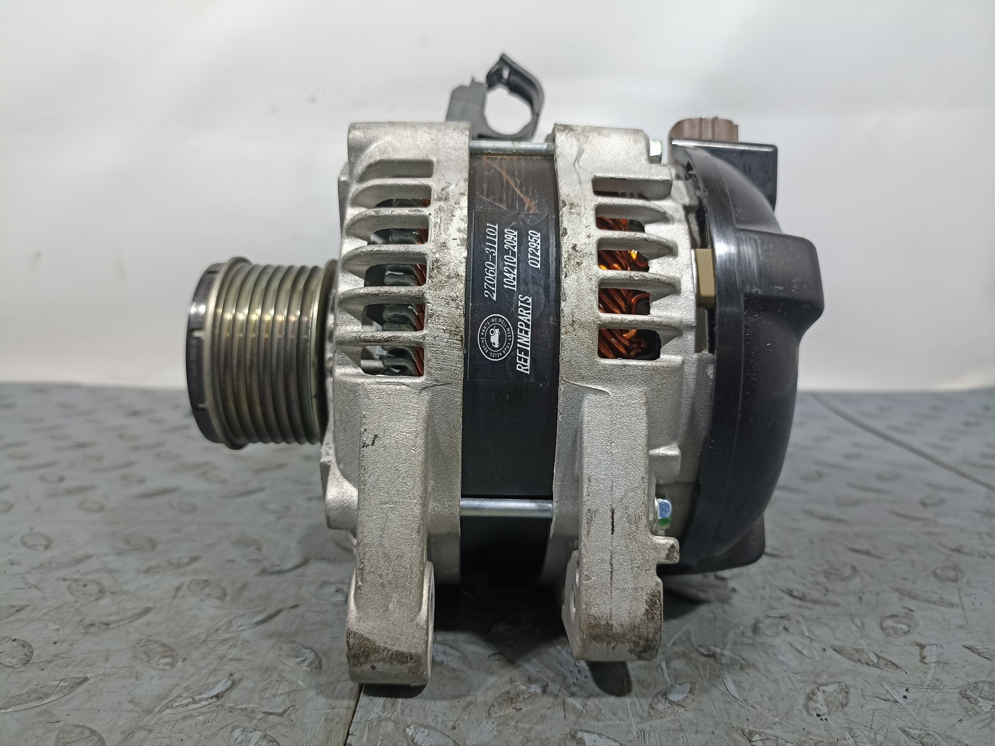 ГЕНЕРАТОР TOYOTA LEXUS 2706031050 U1392Z