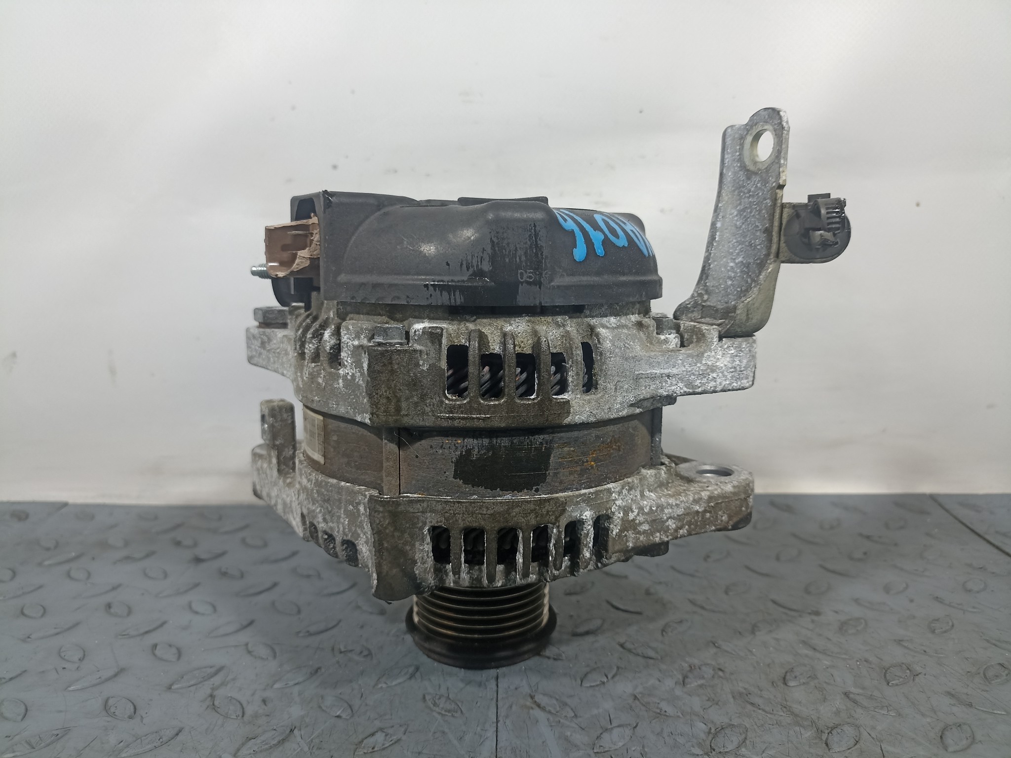 ГЕНЕРАТОР TOYOTA LEXUS 2706031050 YA016Z