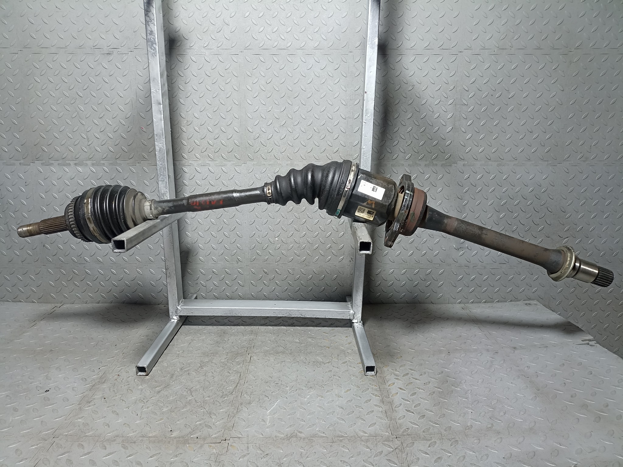 ПРИВОД TOYOTA DAIHATSU ПЕРЕДНИЙ ПРАВЫЙ 4341028030  FA1210