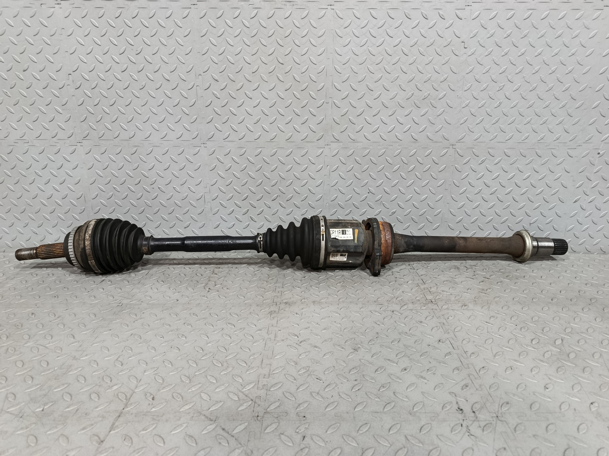 ПРИВОД TOYOTA DAIHATSU ПЕРЕДНИЙ ПРАВЫЙ 4341028030 S4477