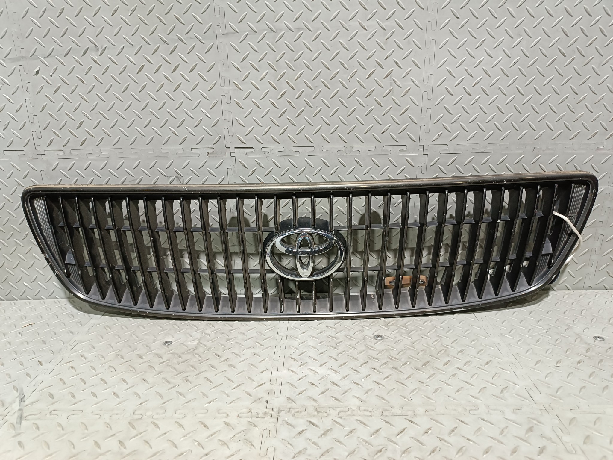 РЕШЕТКА РАДИАТОРА TOYOTA 5311130750 S3712Z