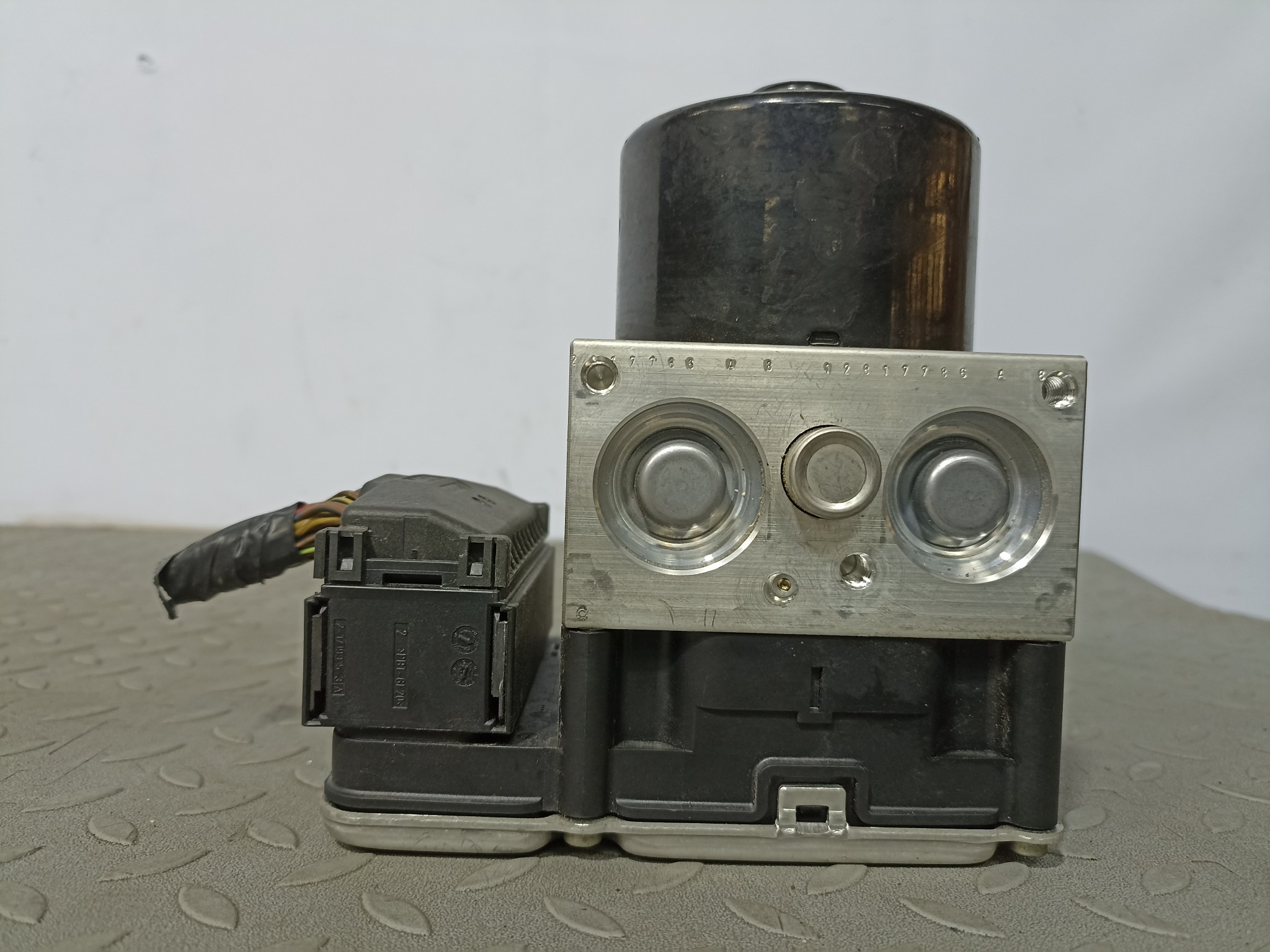 БЛОК ABS BMW 34516881325 YE046