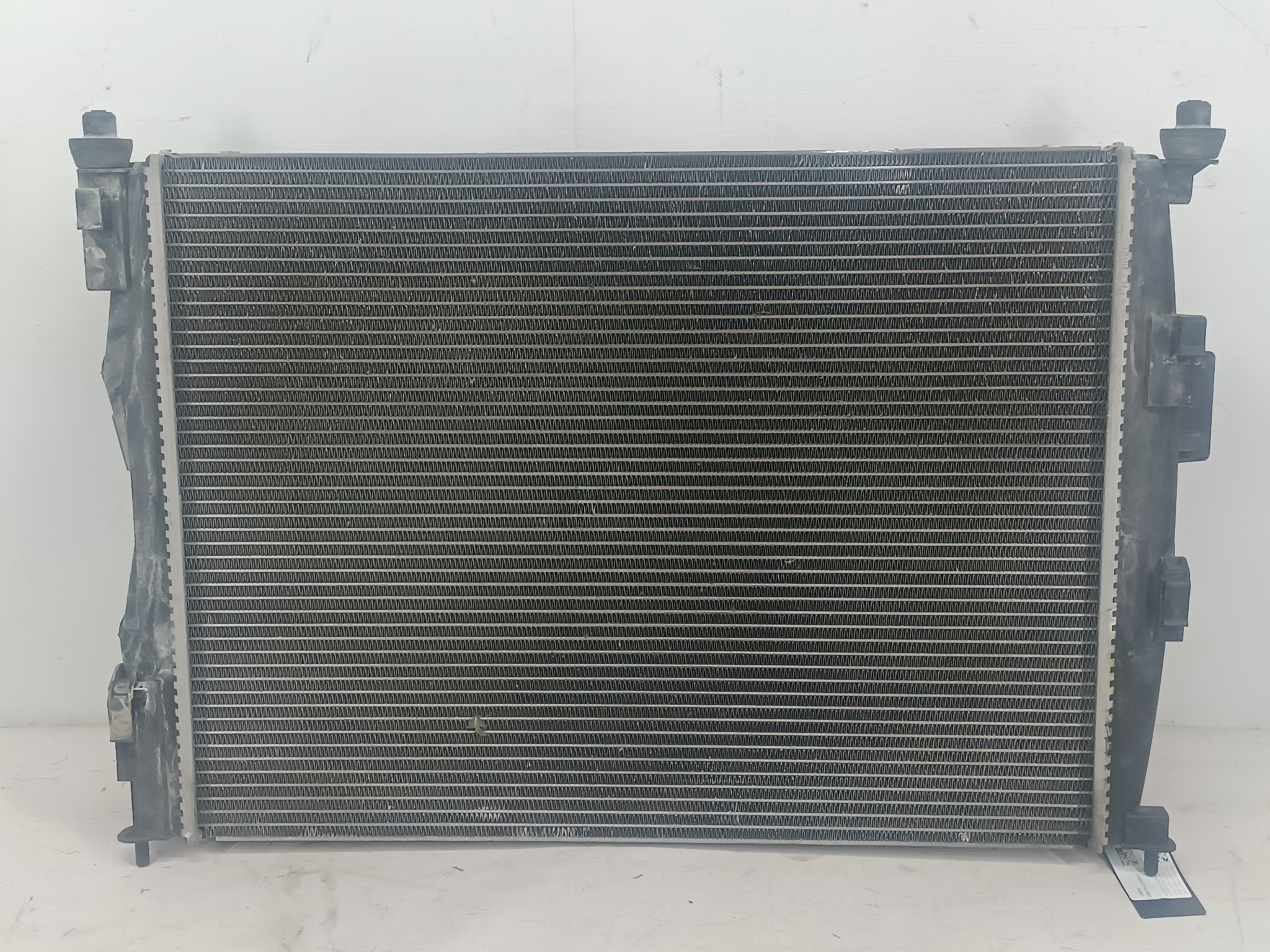 РАДИАТОР ДВИГАТЕЛЯ NISSAN 21400JD900 FE061