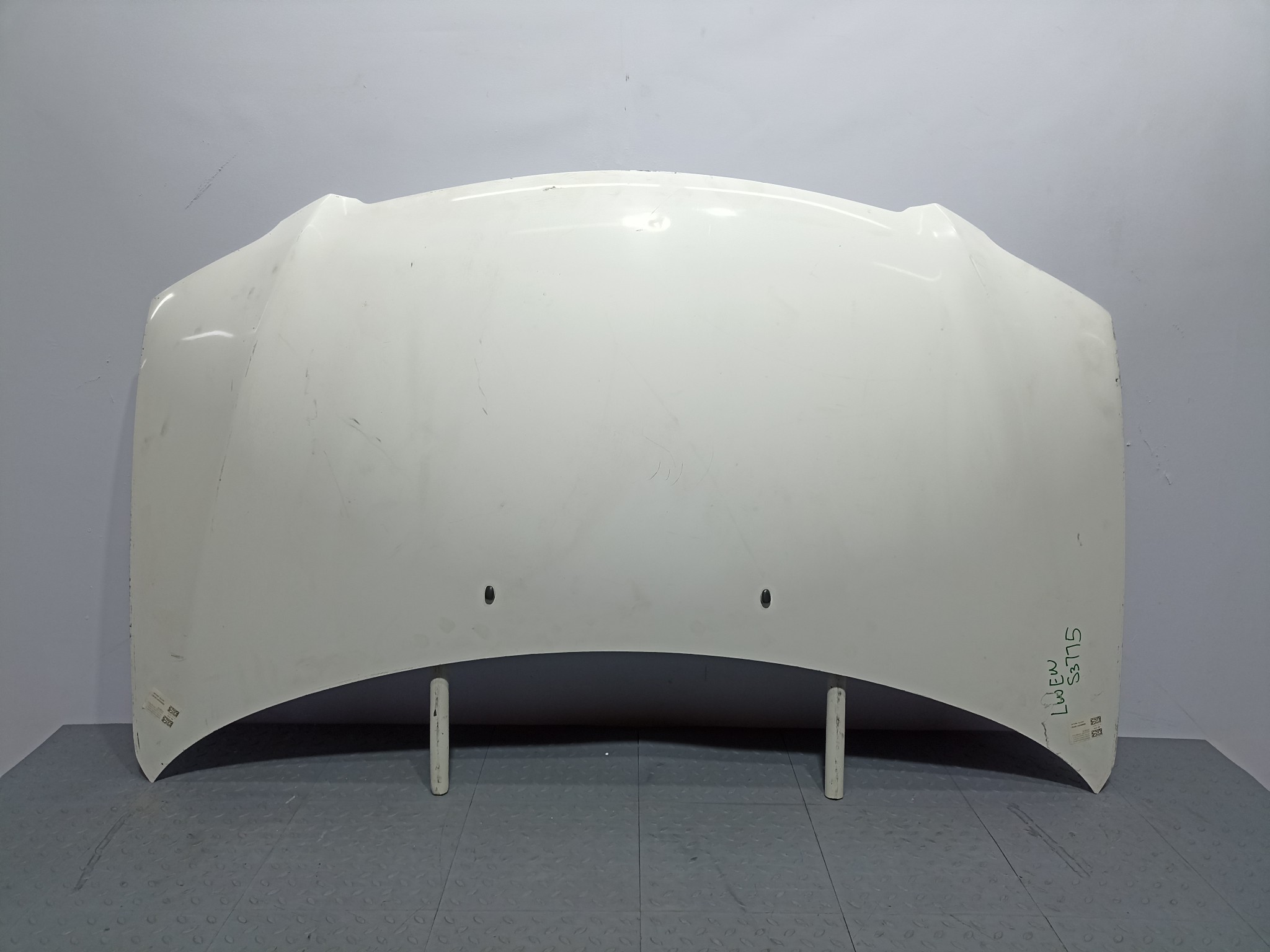 КАПОТ MAZDA MPV LC6252310D  белый, A3D S3775