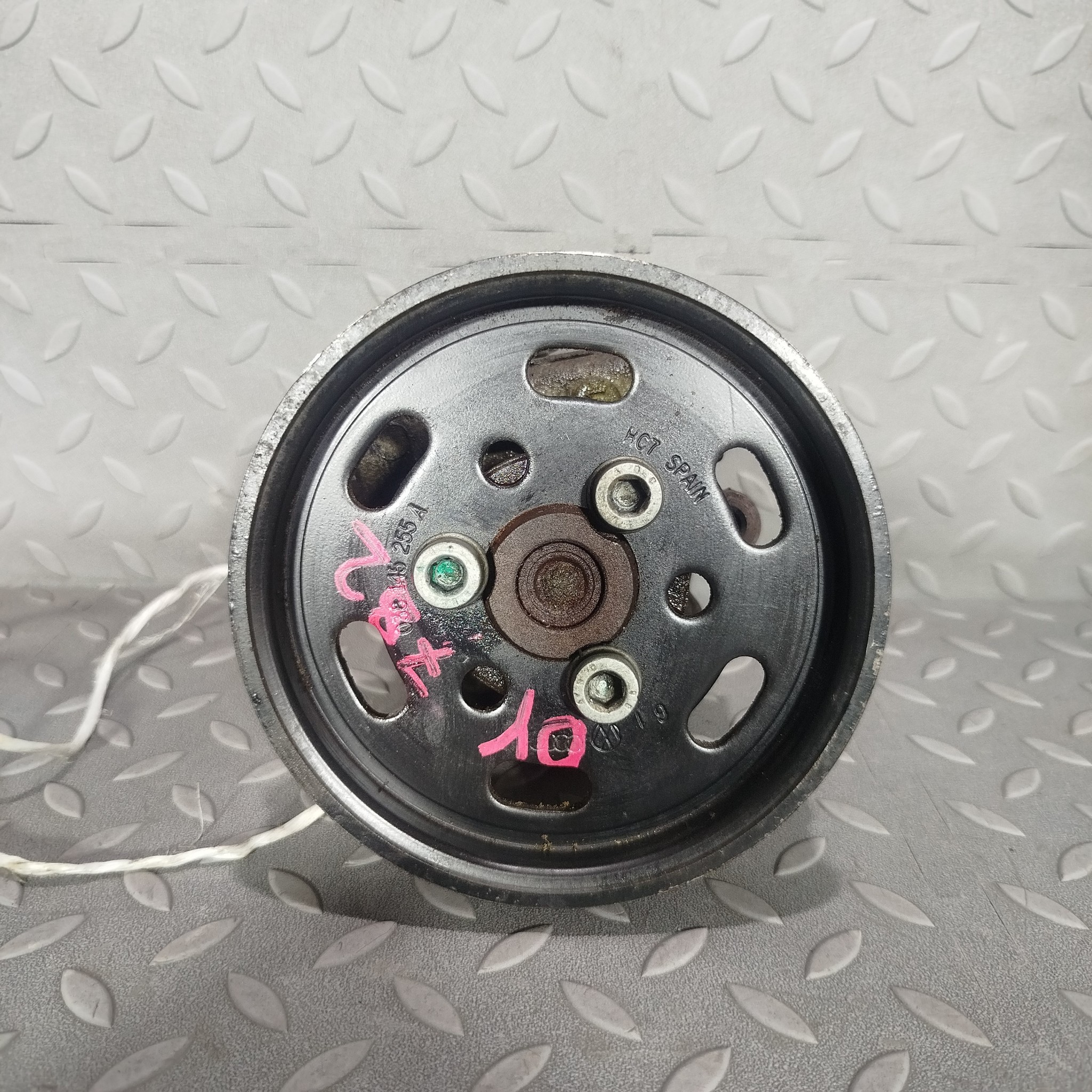 ГУР AUDI VOLKSWAGEN SEAT SKODA 1J0422154A DY782Z