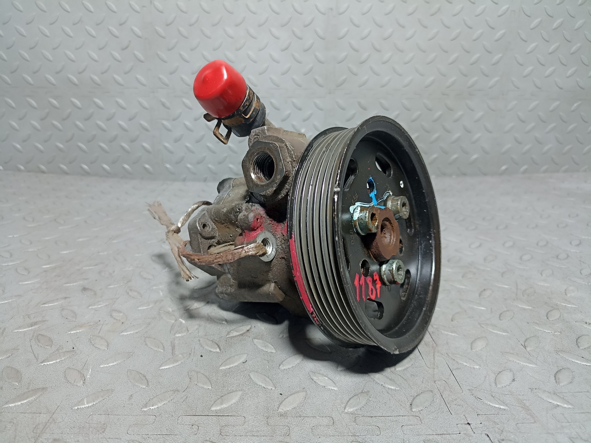 ГУР AUDI VOLKSWAGEN SEAT SKODA 1J0422154A D1187
