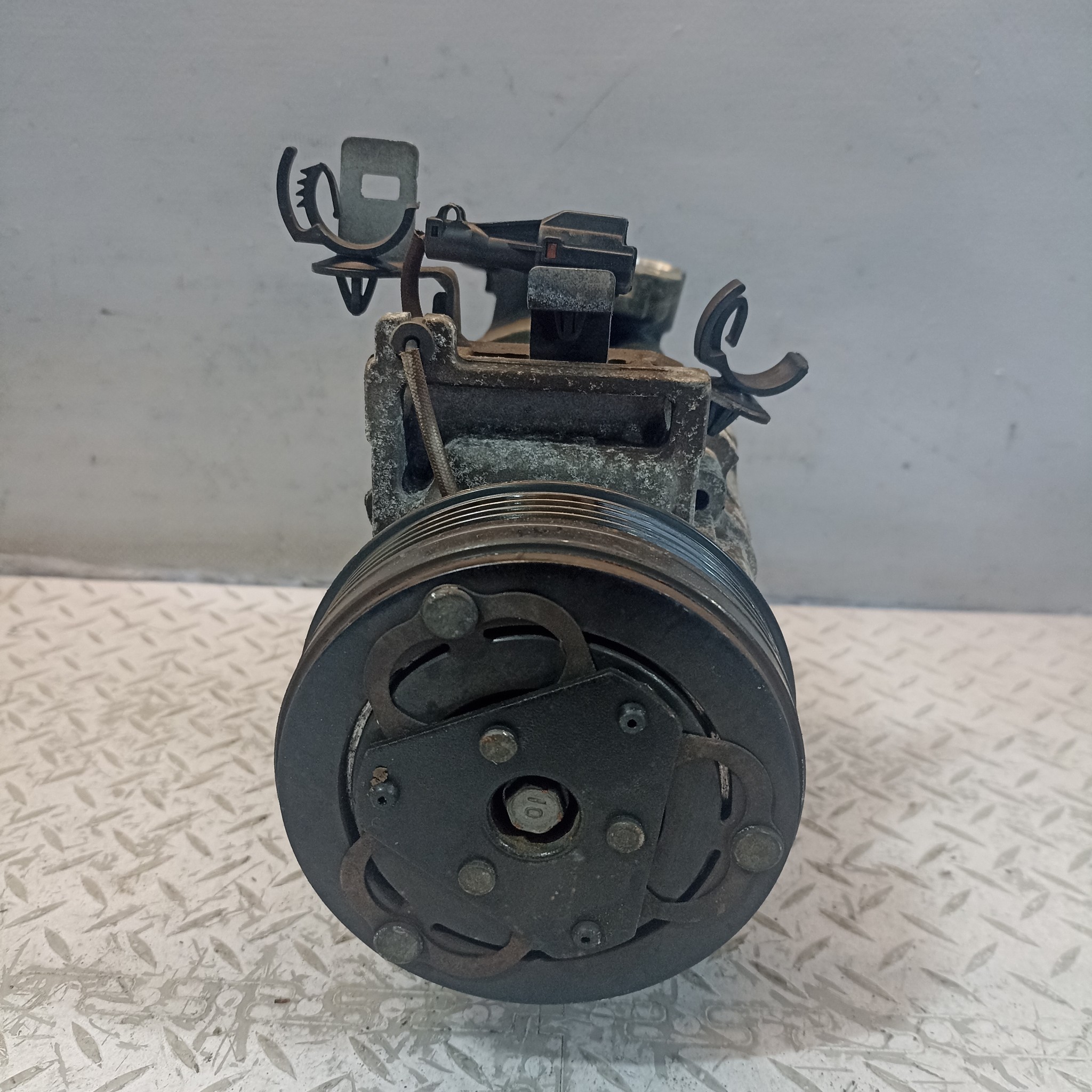 КОМПРЕССОР КОНДИЦИОНЕРА SUBARU D3030