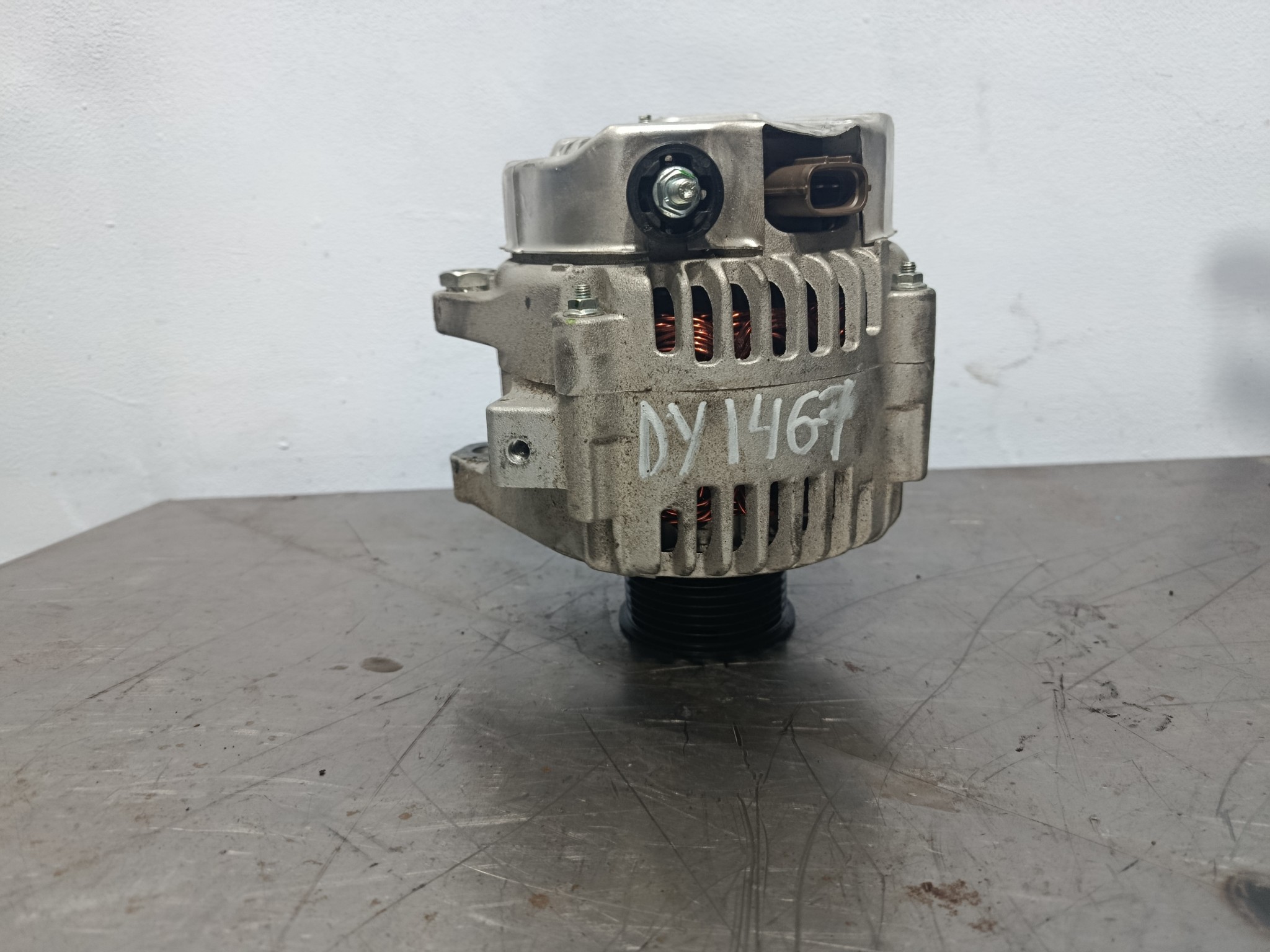 ГЕНЕРАТОР TOYOTA 2706028080  DY1467Z