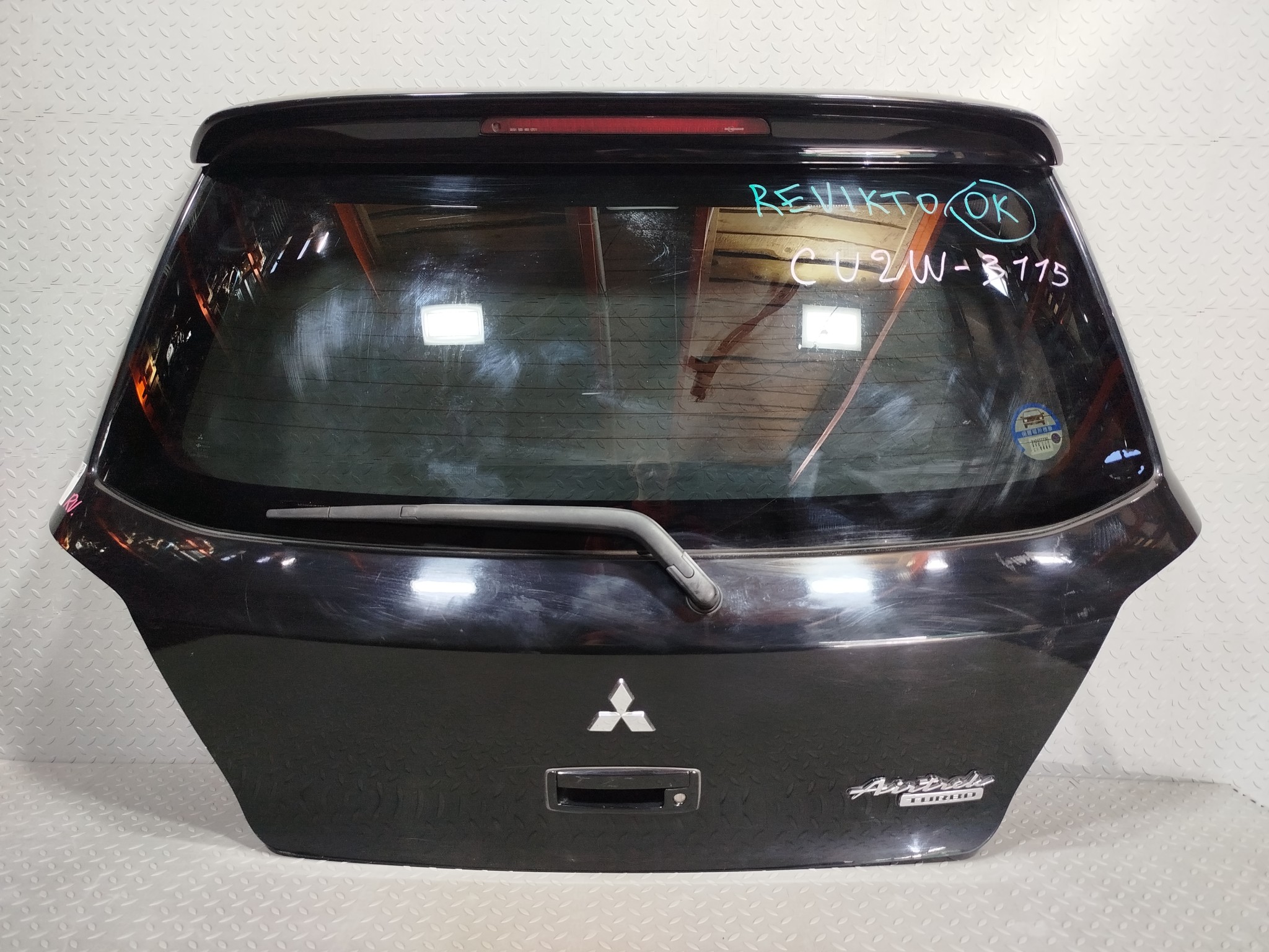 ДВЕРЬ ЗАДНЯЯ MITSUBISHI AIRTREK OUTLANDER 5801A052 черный, X42 FA940
