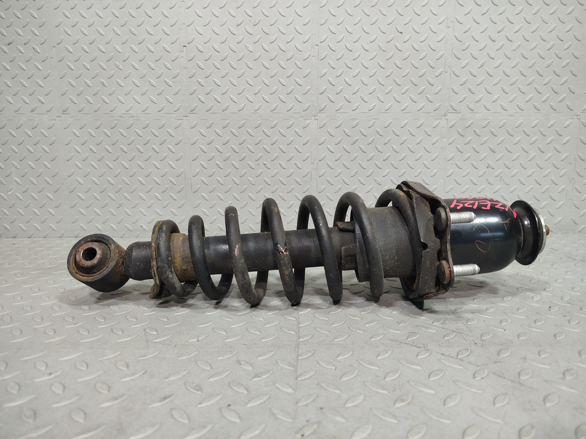СТОЙКА ХОДОВКИ TOYOTA ЗАДНЯЯ ПРАВАЯ ЛЕВАЯ 4853080392 S4069(2)