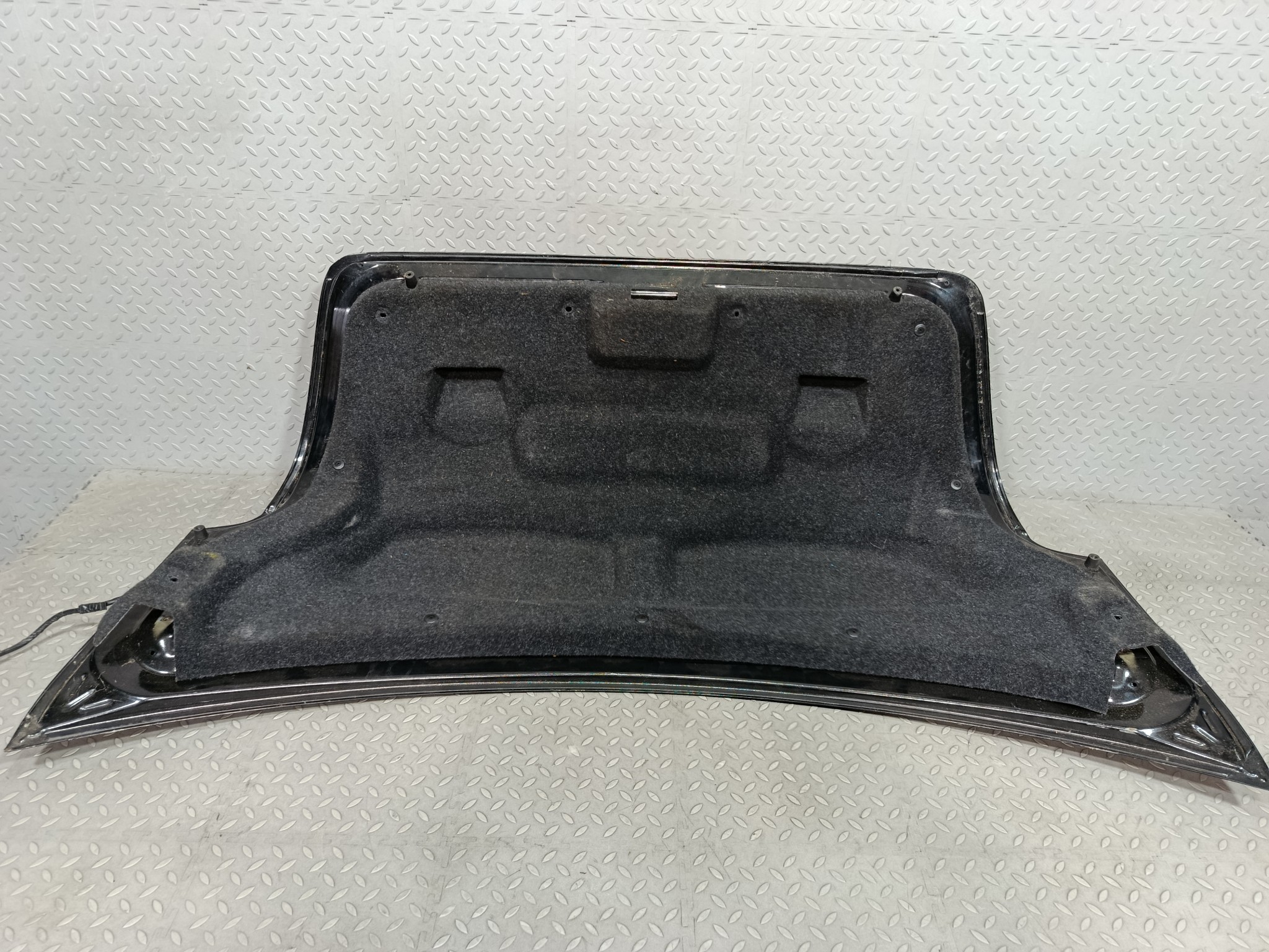 КРЫШКА БАГАЖНИКА TOYOTA AVENSIS 6440105050 черный, 209 TE210