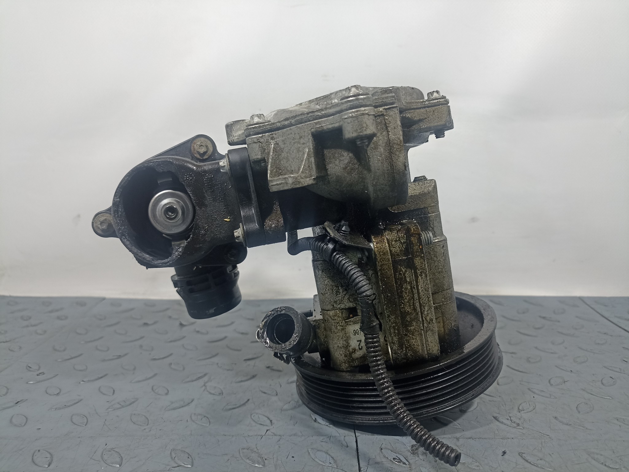 ГУР BMW 32416780413 U1438Z