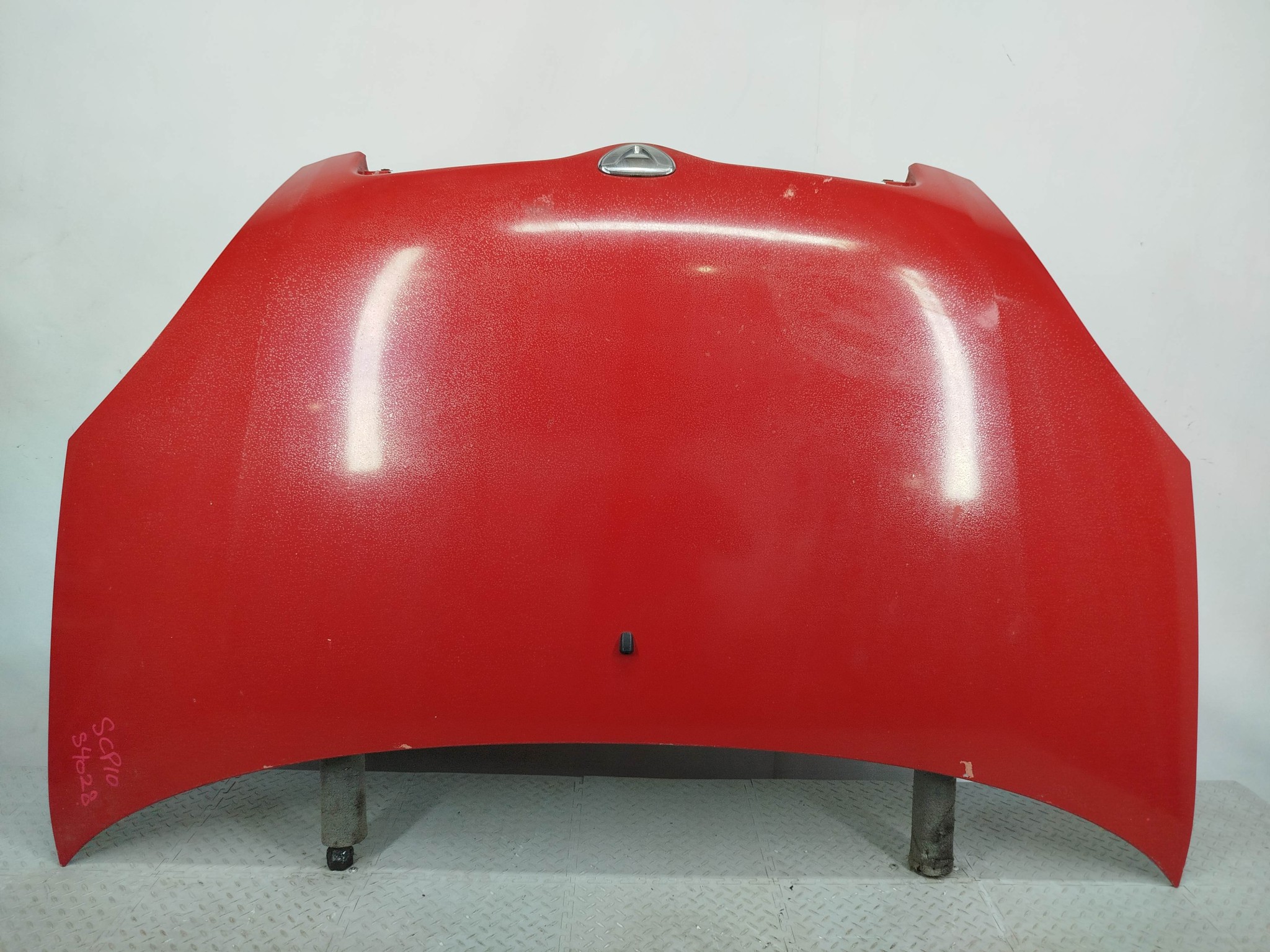 КАПОТ TOYOTA VITZ YARIS 5330152010  красный, 3P0 S4028