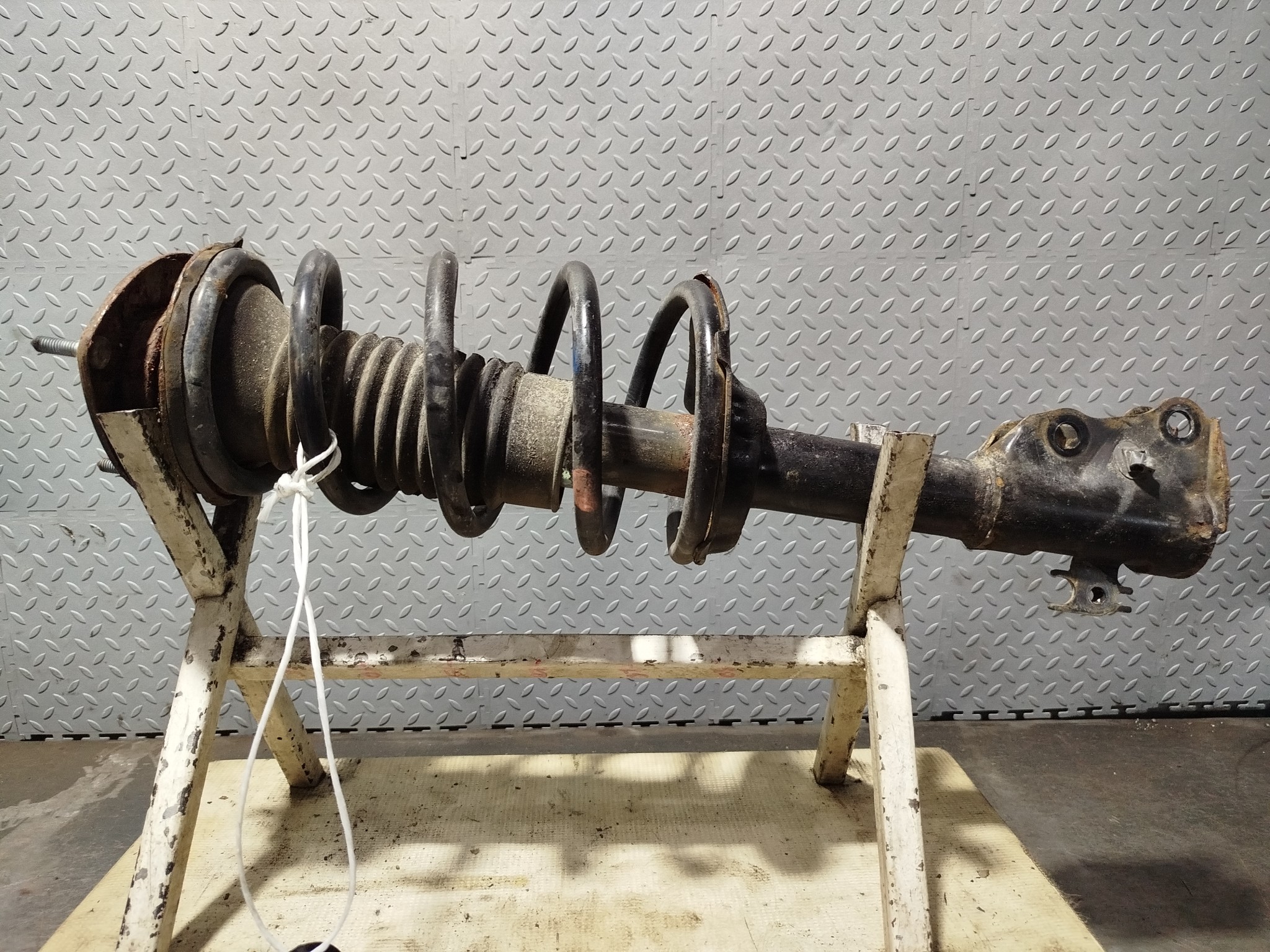 СТОЙКА ХОДОВКИ TOYOTA ПЕРЕДНЯЯ ПРАВАЯ ЛЕВАЯ 4851080159  XA6054(2)