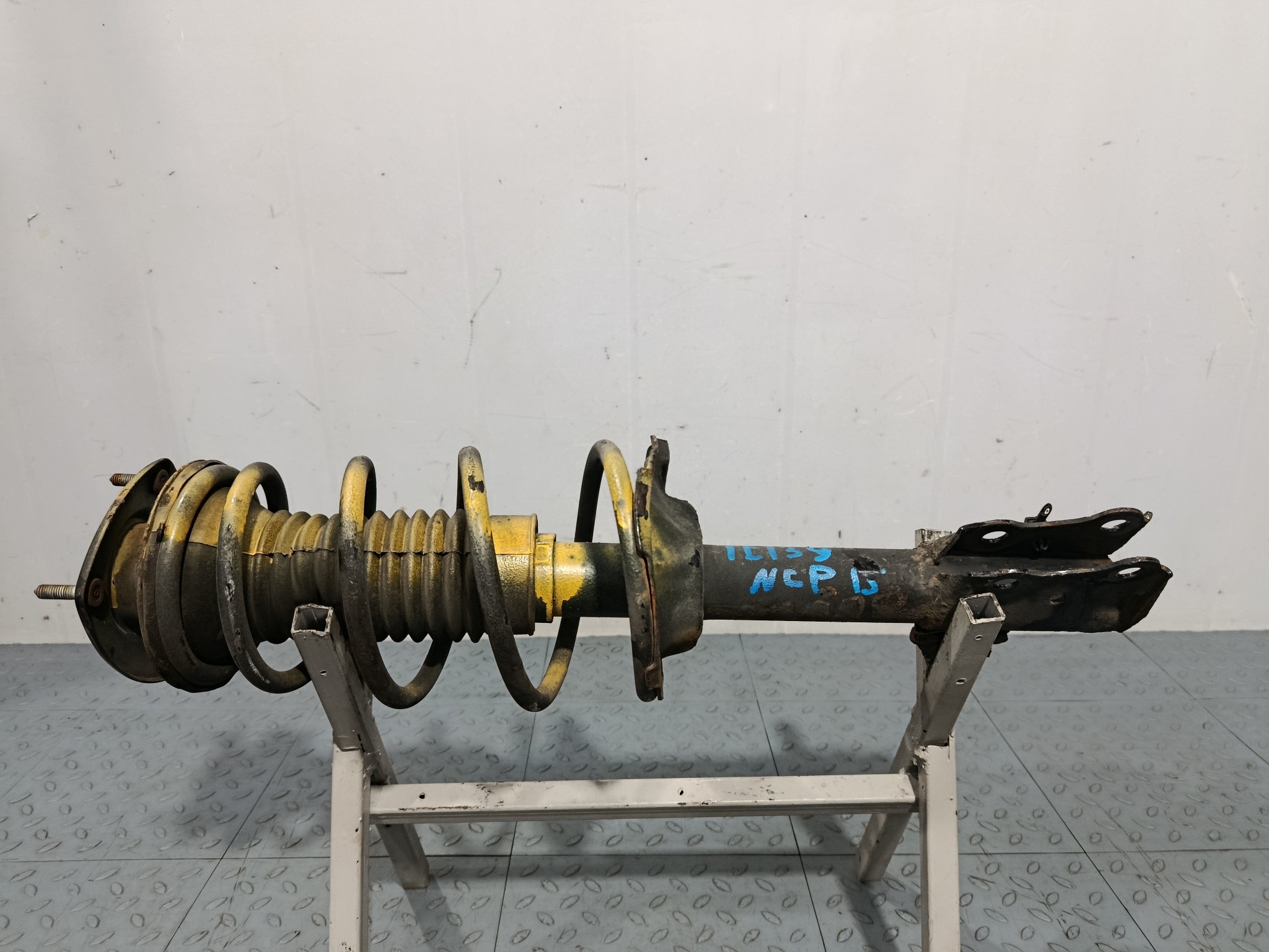 СТОЙКА ХОДОВКИ TOYOTA ПЕРЕДНЯЯ ПРАВАЯ ЛЕВАЯ 4851080159  TE139(1)