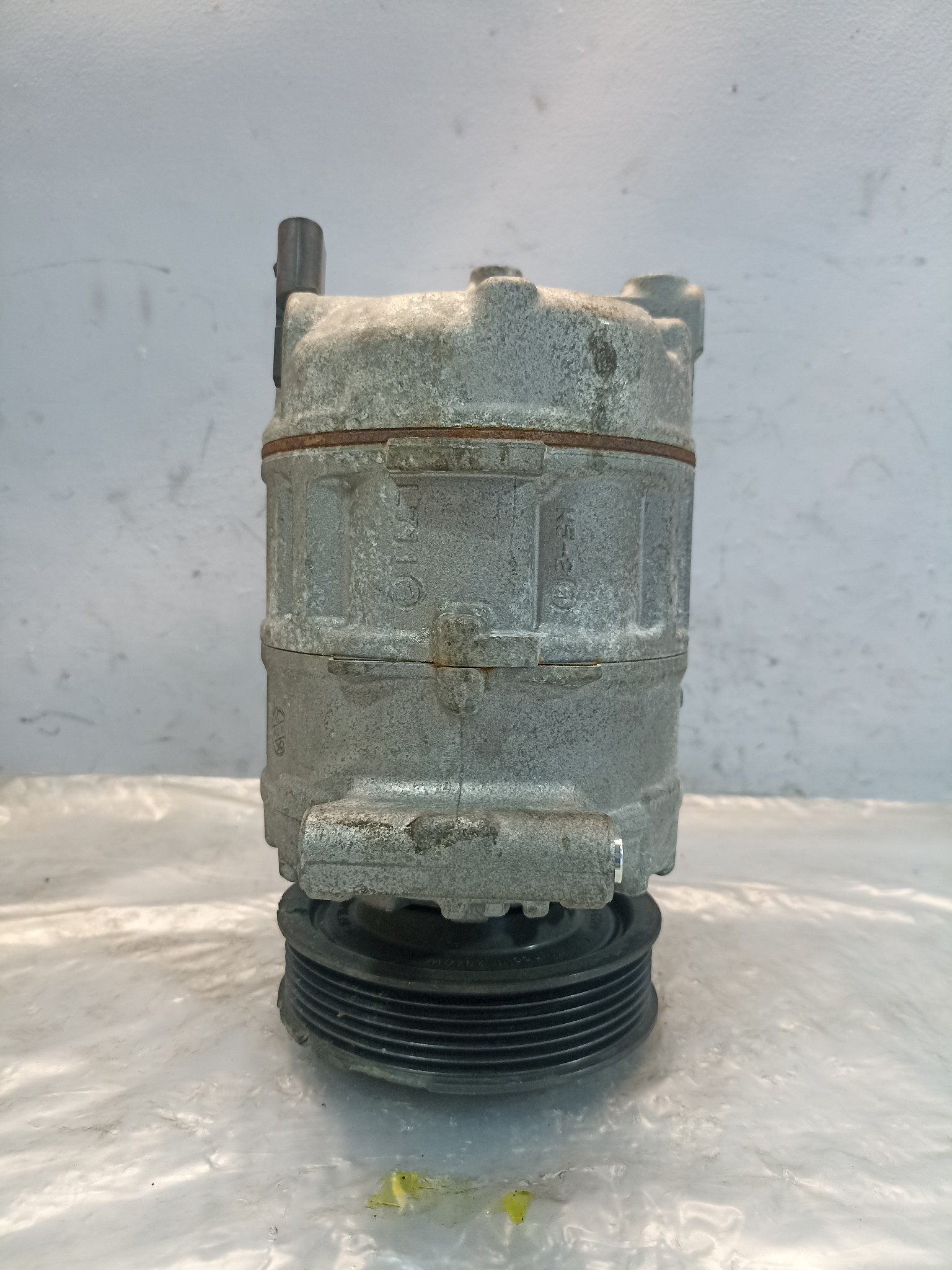 КОМПРЕССОР КОНДИЦИОНЕРА AUDI VOLKSWAGEN SEAT SKODA 1K0820803F FA1035Z