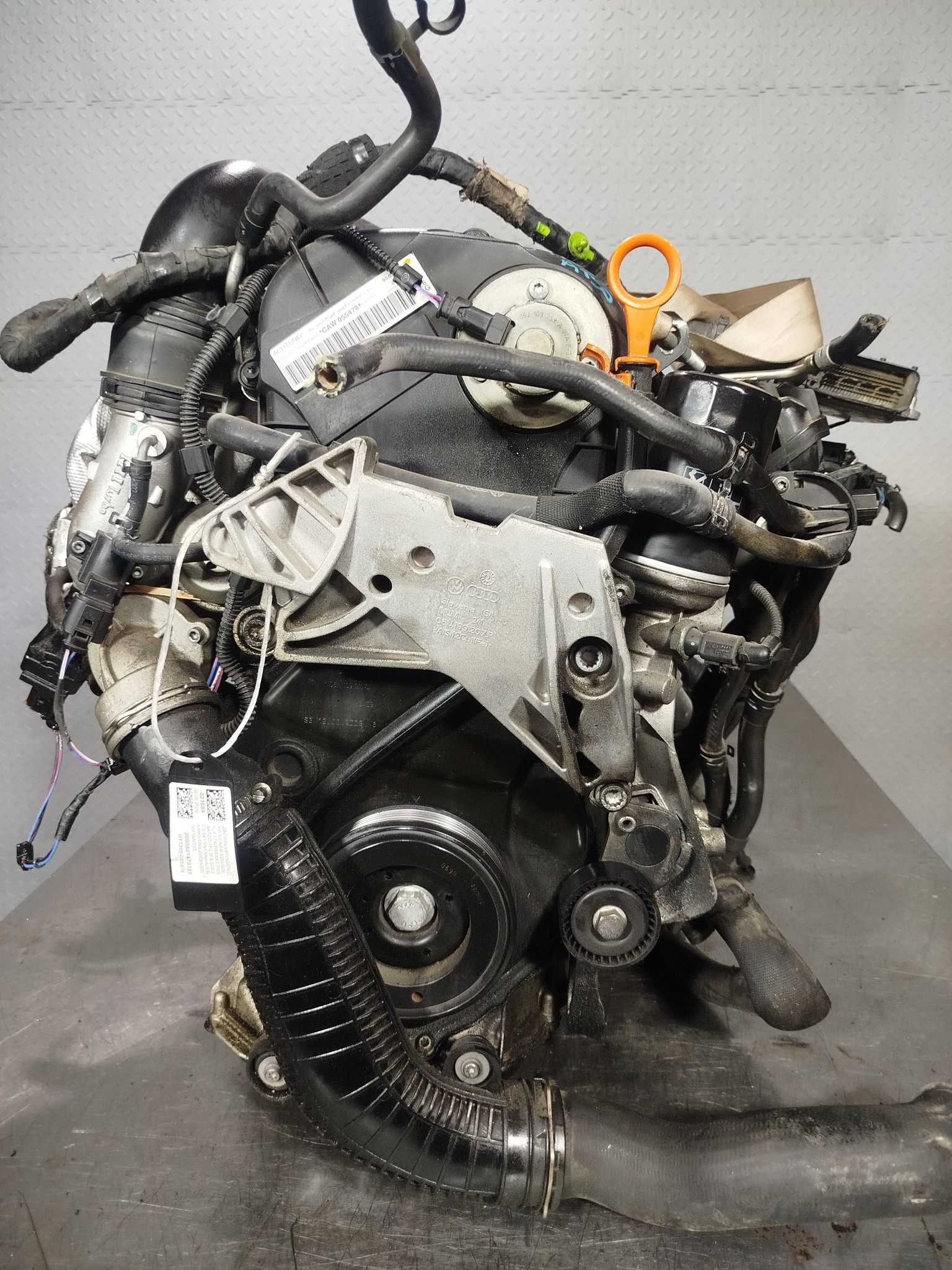 ДВИГАТЕЛЬ CAWA CAWB VOLKSWAGEN 06J100033S DY1359-055478