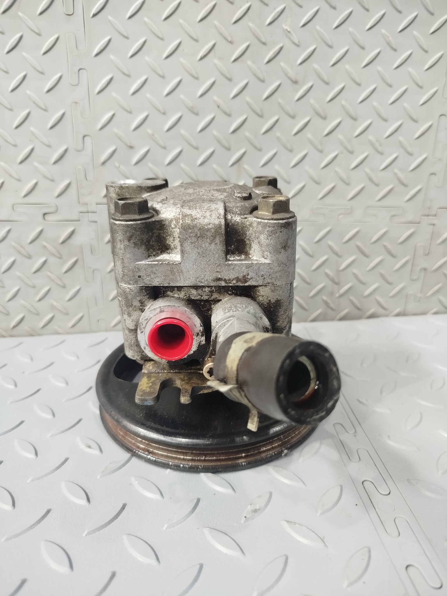 ГУР NISSAN MAZDA 491105M600 NE306Z