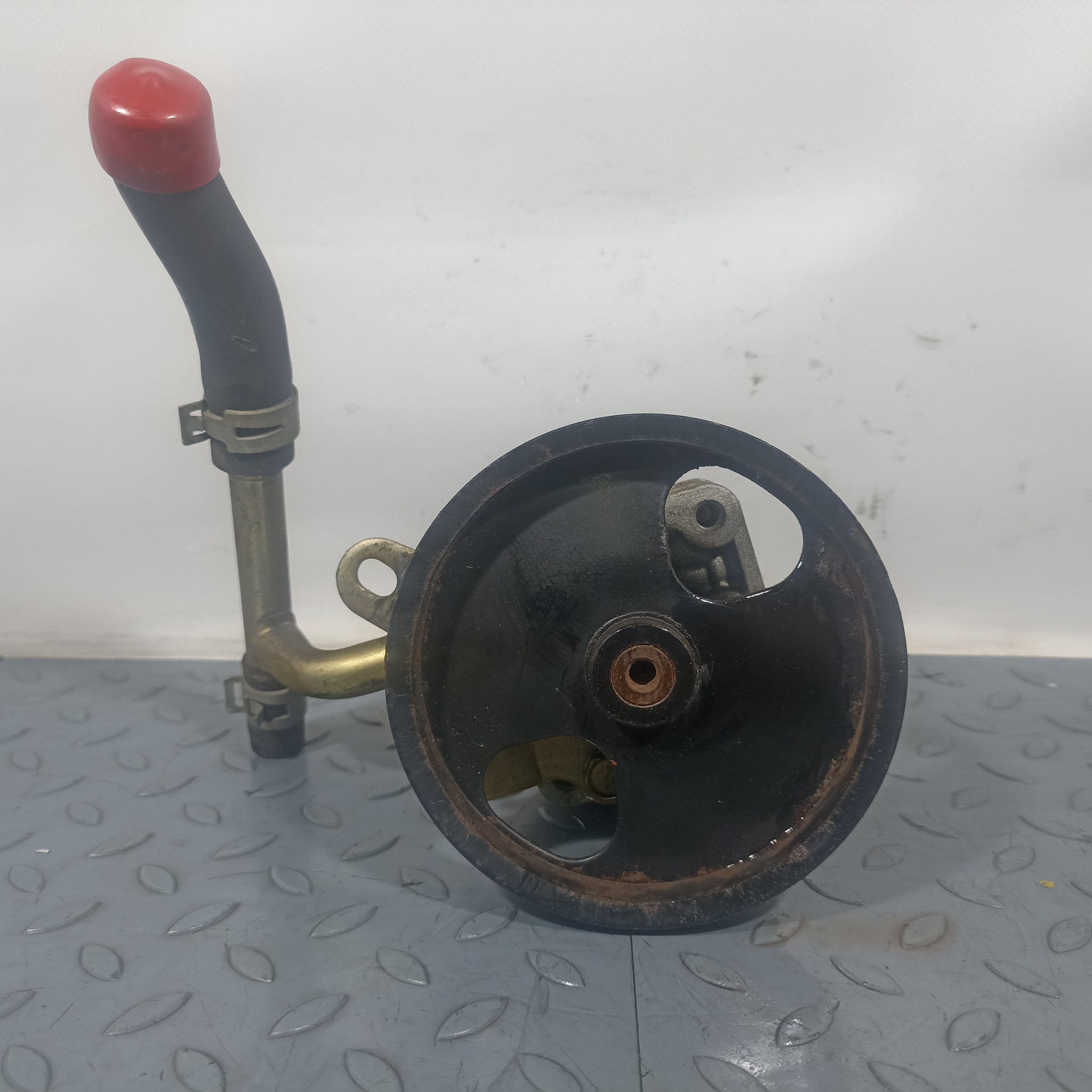ГУР NISSAN MAZDA 491105M600 D4026