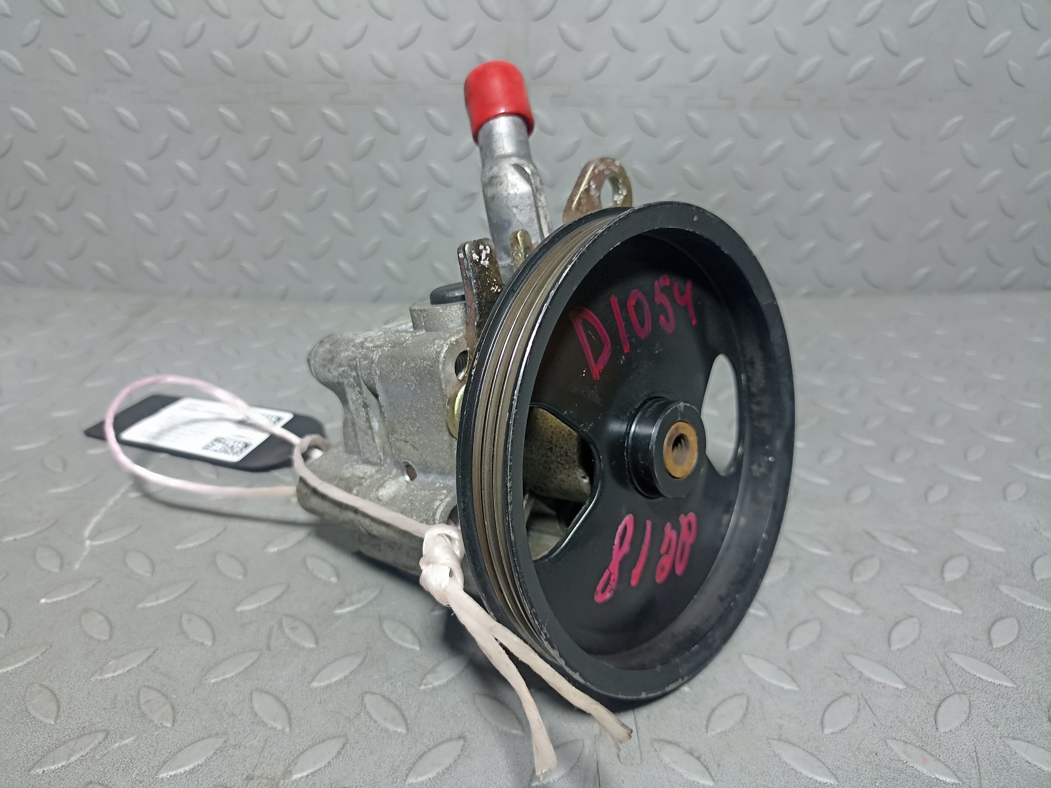 ГУР NISSAN MAZDA 491105M600 D1054