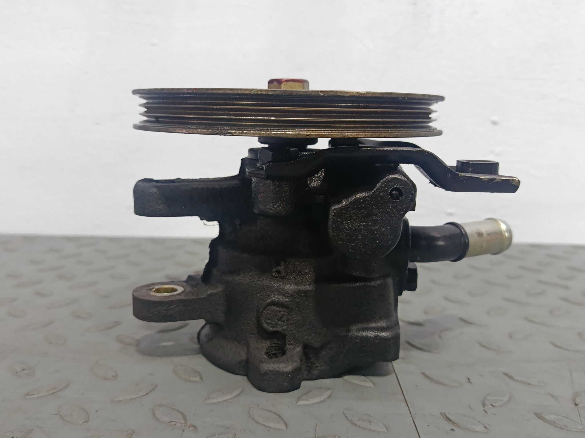 ГУР TOYOTA LEXUS 4430222080 D2085