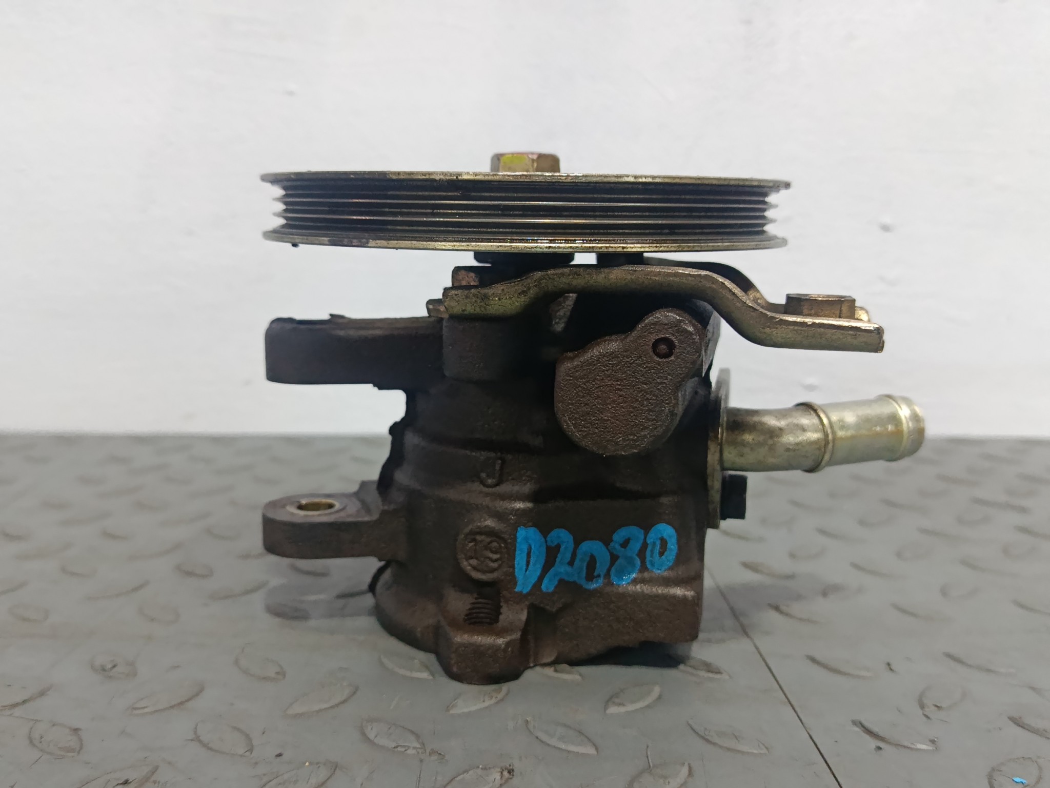 ГУР TOYOTA LEXUS 4430222080 D2080