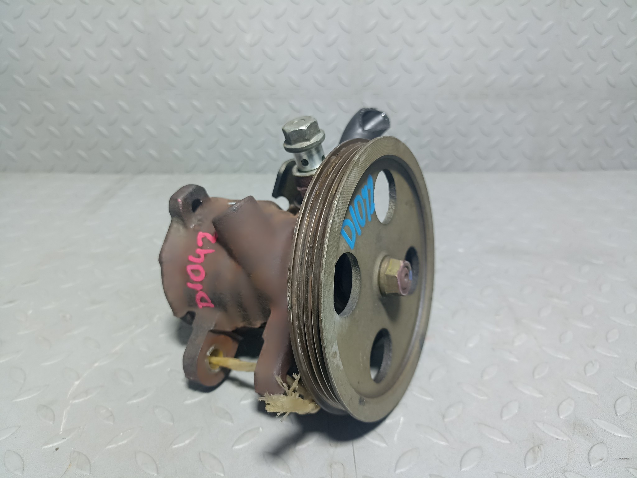 ГУР TOYOTA LEXUS 4430222080 D1042