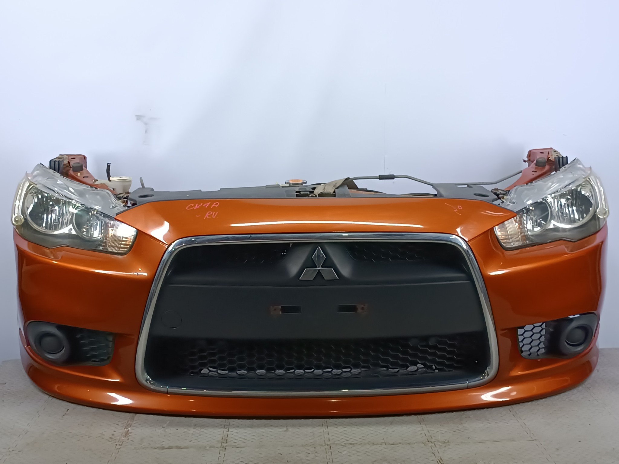 НОУСКАТ MITSUBISHI GALANT FORTIS LANCER 6400C672WA  оранжевый, M08 FA832