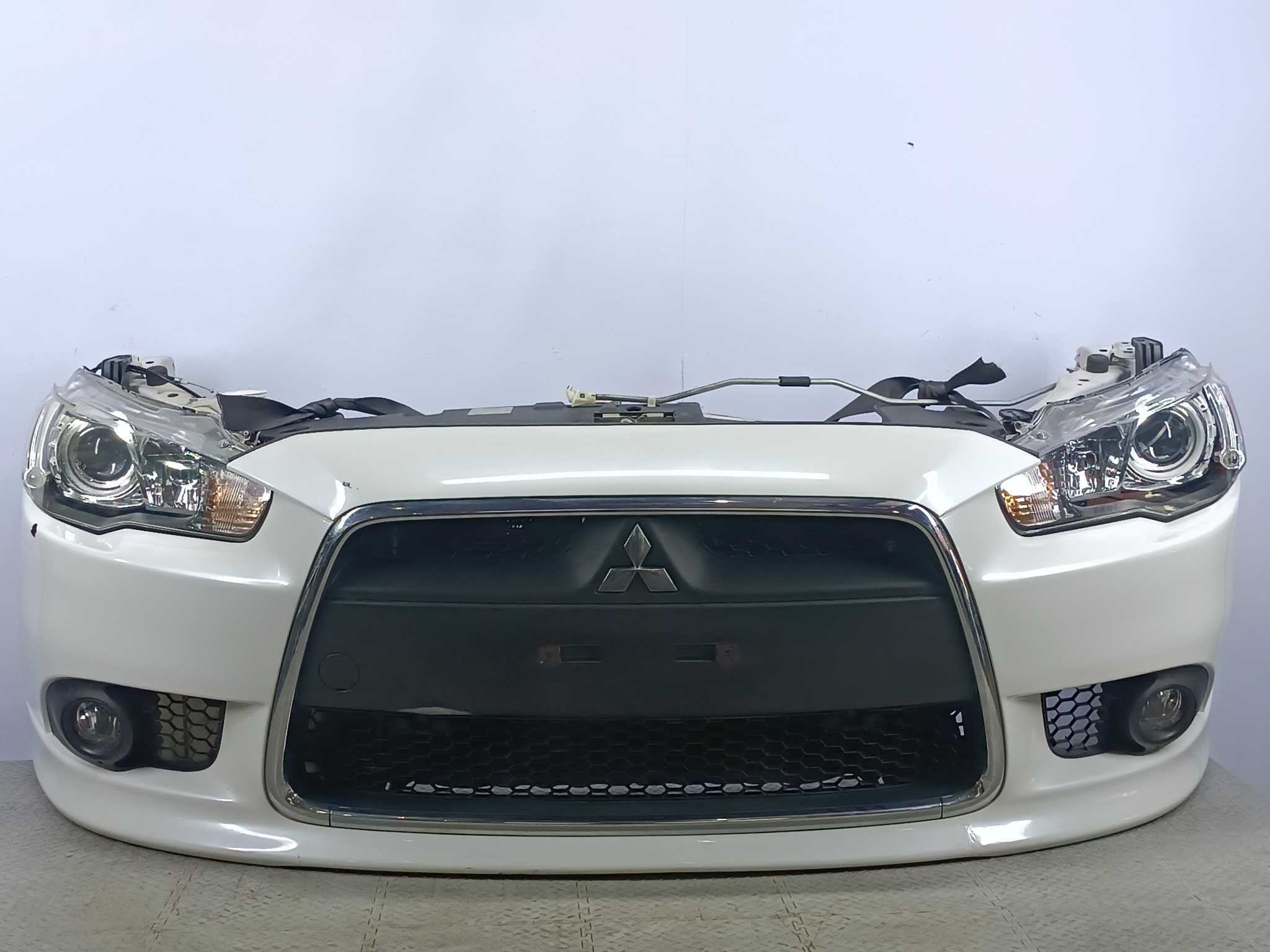 НОУСКАТ MITSUBISHI GALANT FORTIS LANCER 6400C672WA  белый, W13 GE353
