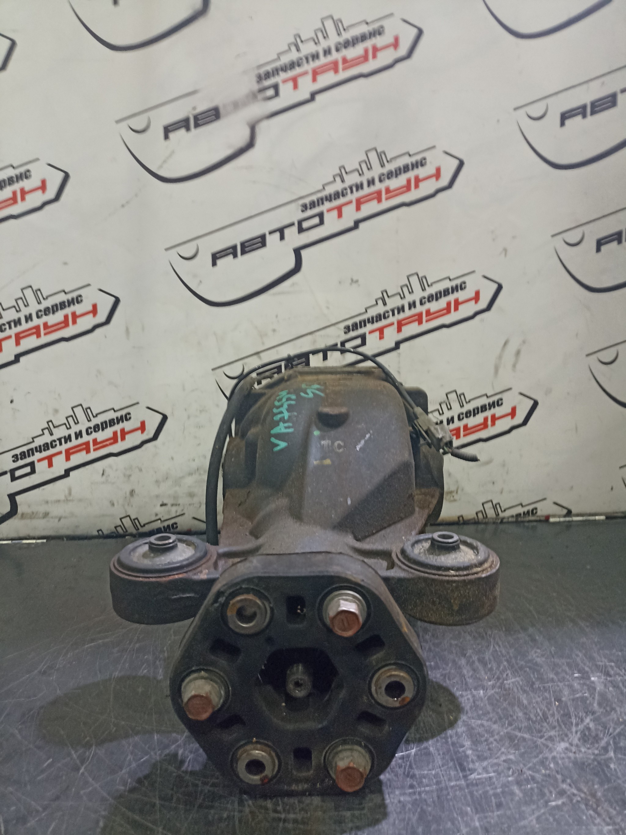 РЕДУКТОР NISSAN INFINITI ЗАДНИЙ 383001MA4A  VA7554