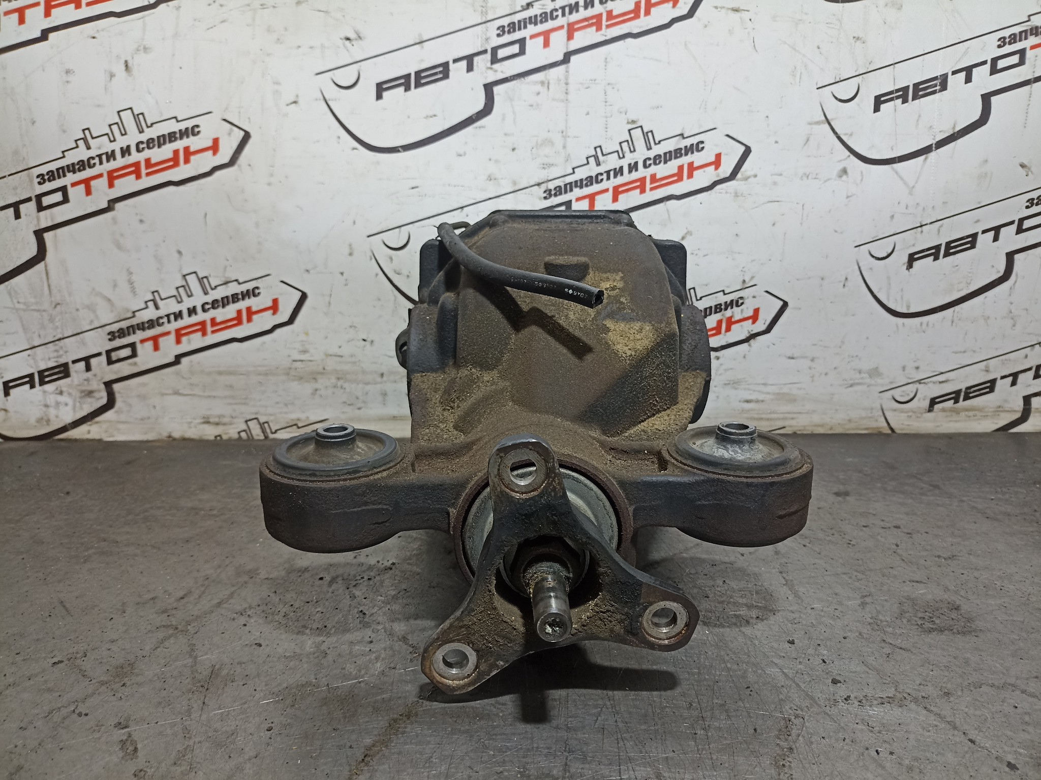 РЕДУКТОР NISSAN INFINITI ЗАДНИЙ 383001MA4A  FA241Z