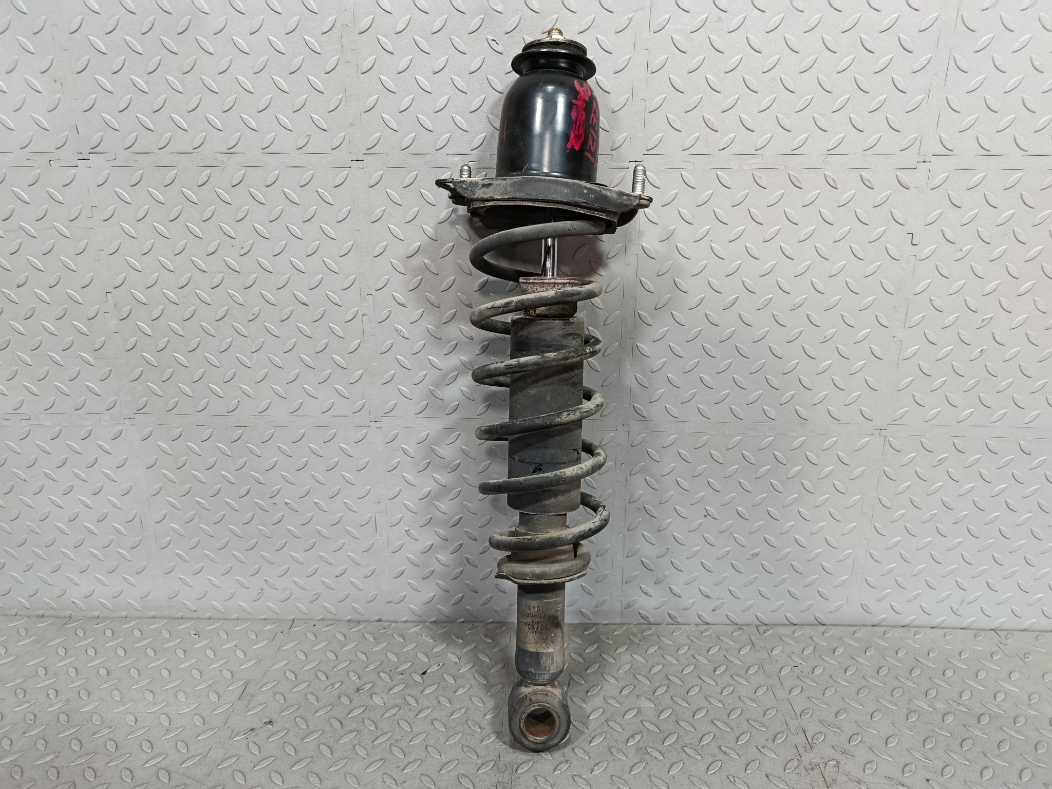 СТОЙКА ХОДОВКИ TOYOTA ЗАДНЯЯ ПРАВАЯ 4853069136 S4442
