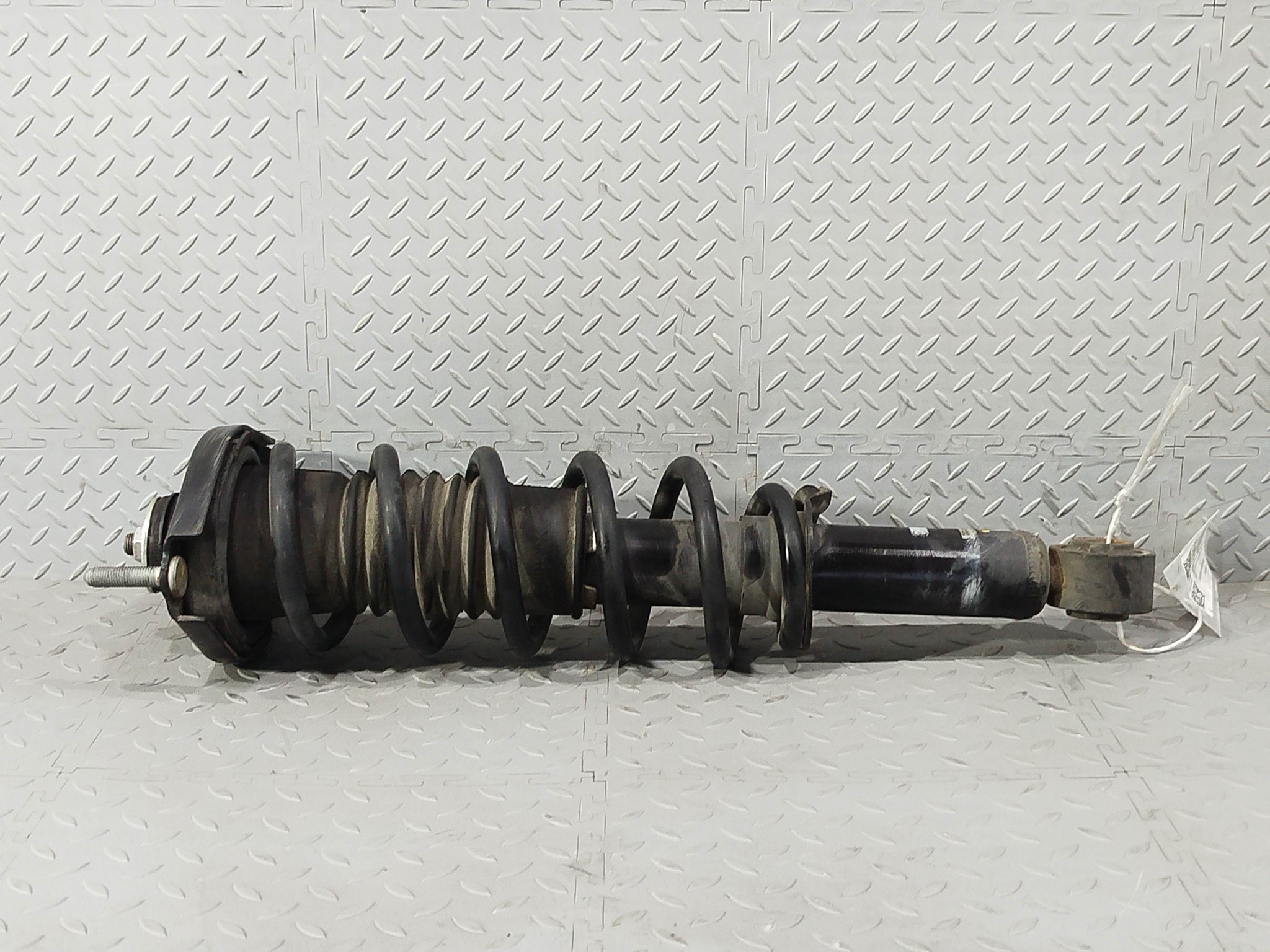 СТОЙКА ХОДОВКИ TOYOTA ЗАДНЯЯ ПРАВАЯ 4853069136  FA893