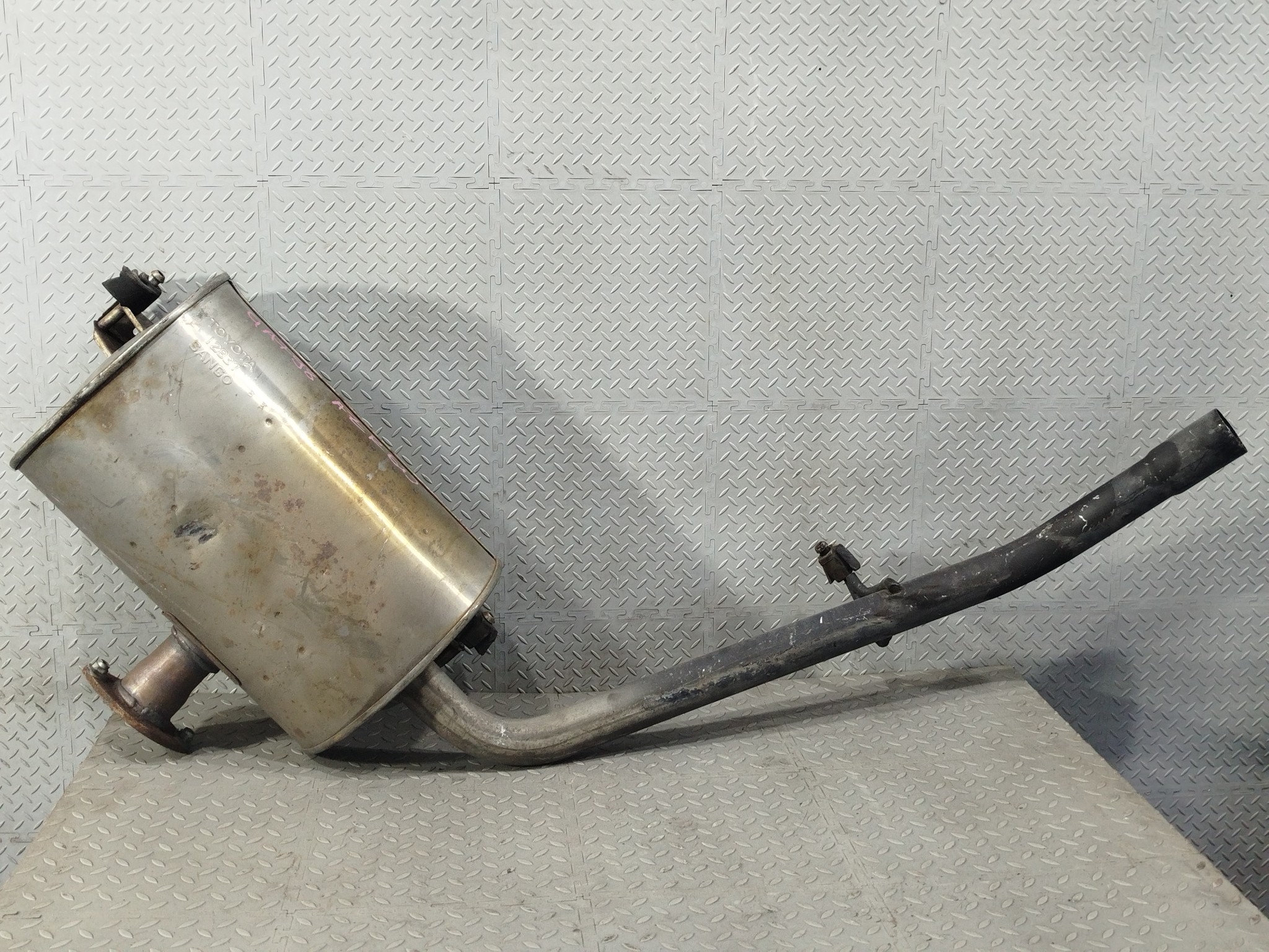 ГЛУШИТЕЛЬ TOYOTA 1743028650  GA798