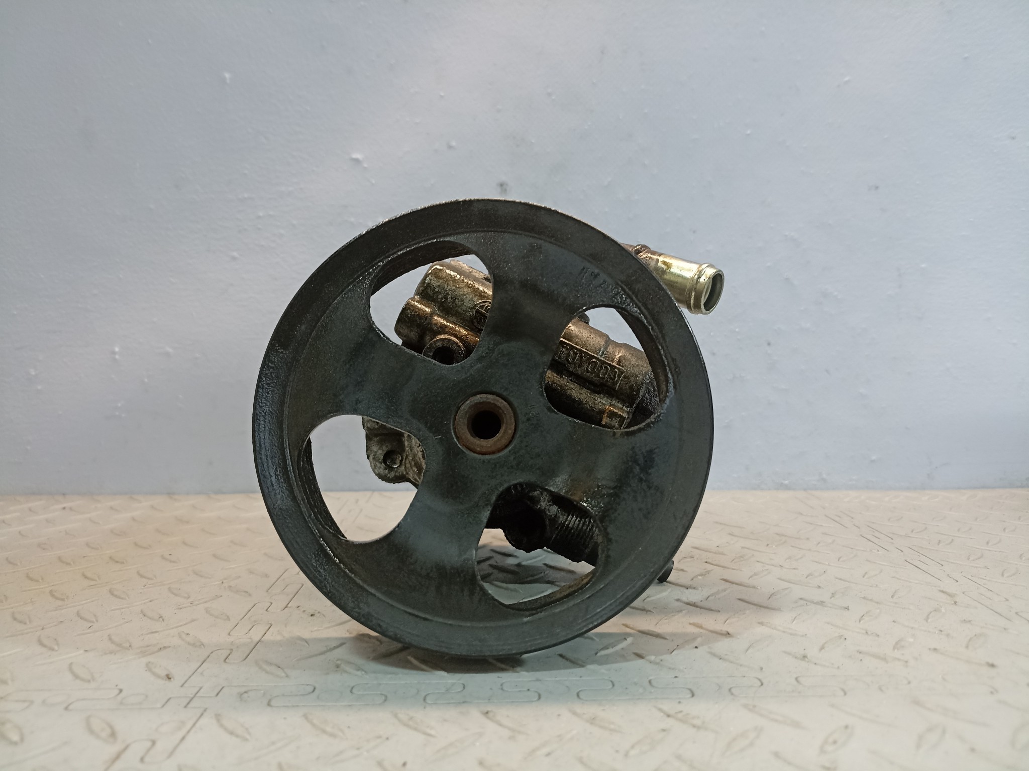 ГУР TOYOTA SCION DAIHATSU 4431005090 TE062Z