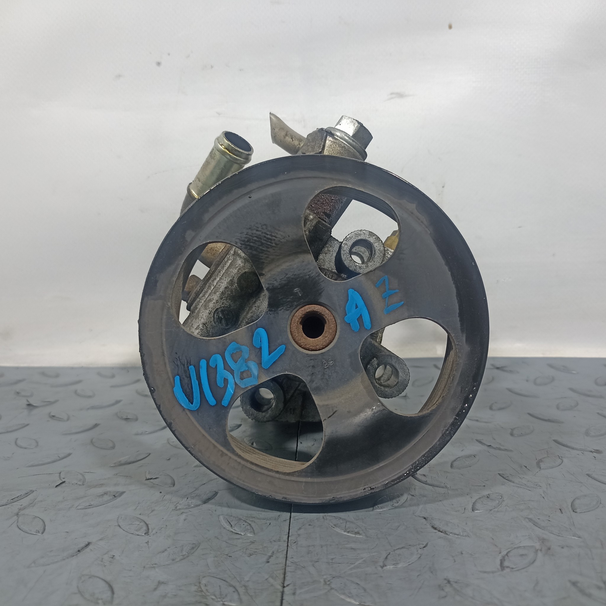 ГУР TOYOTA SCION DAIHATSU 4431005090 U1382Z