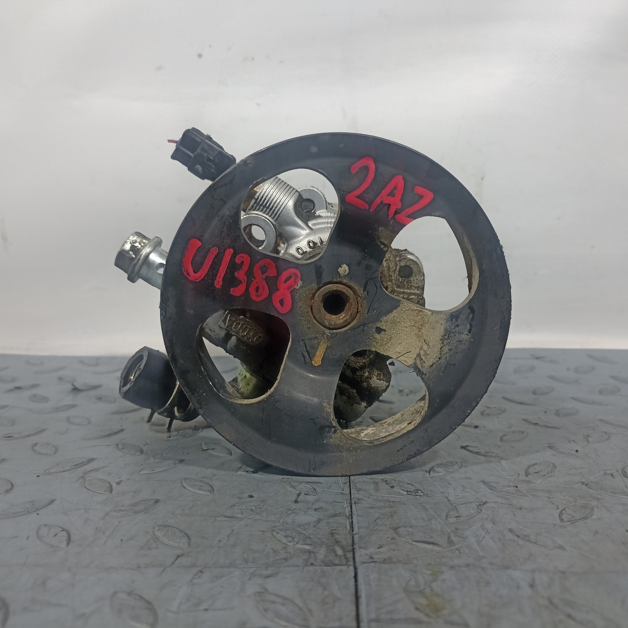 ГУР TOYOTA SCION DAIHATSU 4431005090 U1385Z