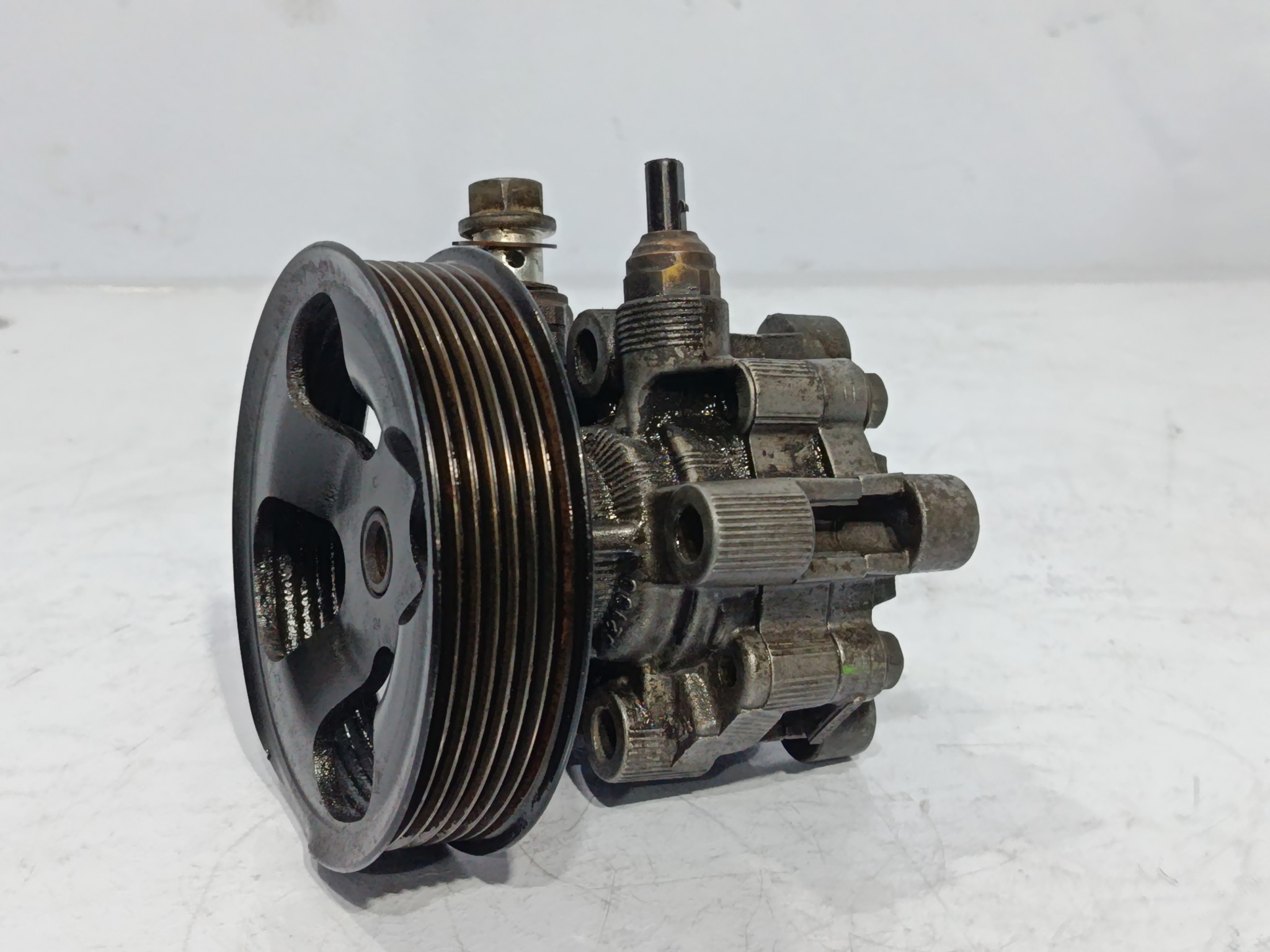 ГУР TOYOTA SCION DAIHATSU 4431005090 D2015