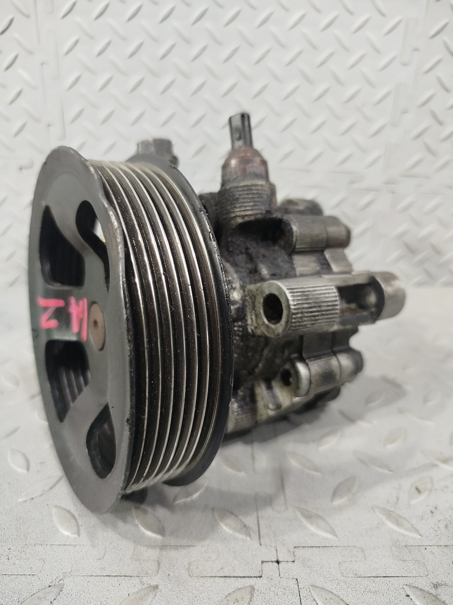 ГУР TOYOTA SCION DAIHATSU 4431005090 XA6823Z