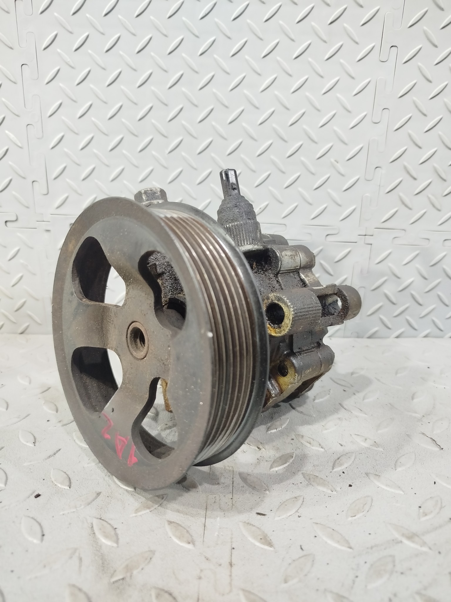 ГУР TOYOTA SCION DAIHATSU 4431005090 DY1120Z