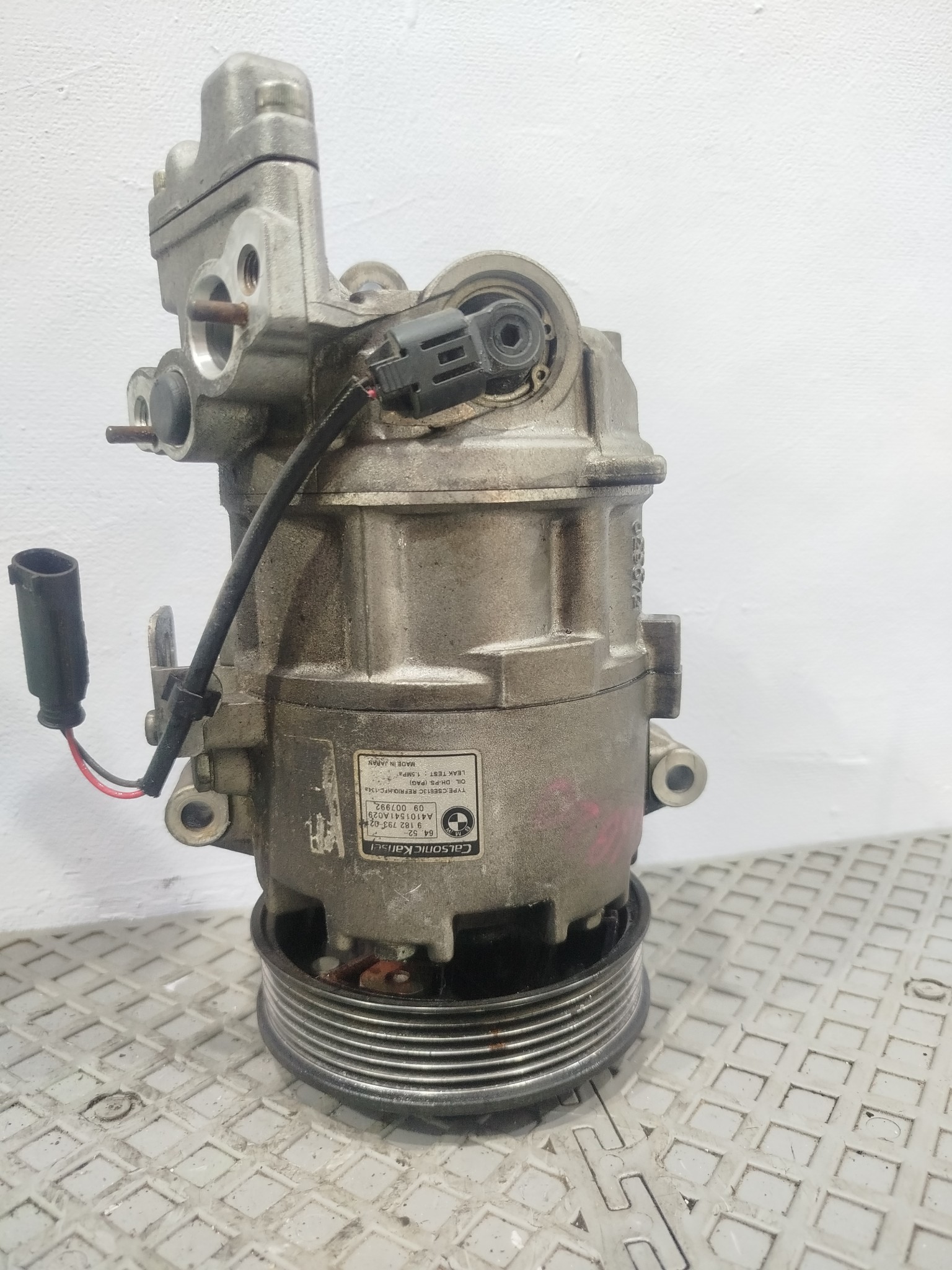 КОМПРЕССОР КОНДИЦИОНЕРА BMW 64509156821 D078