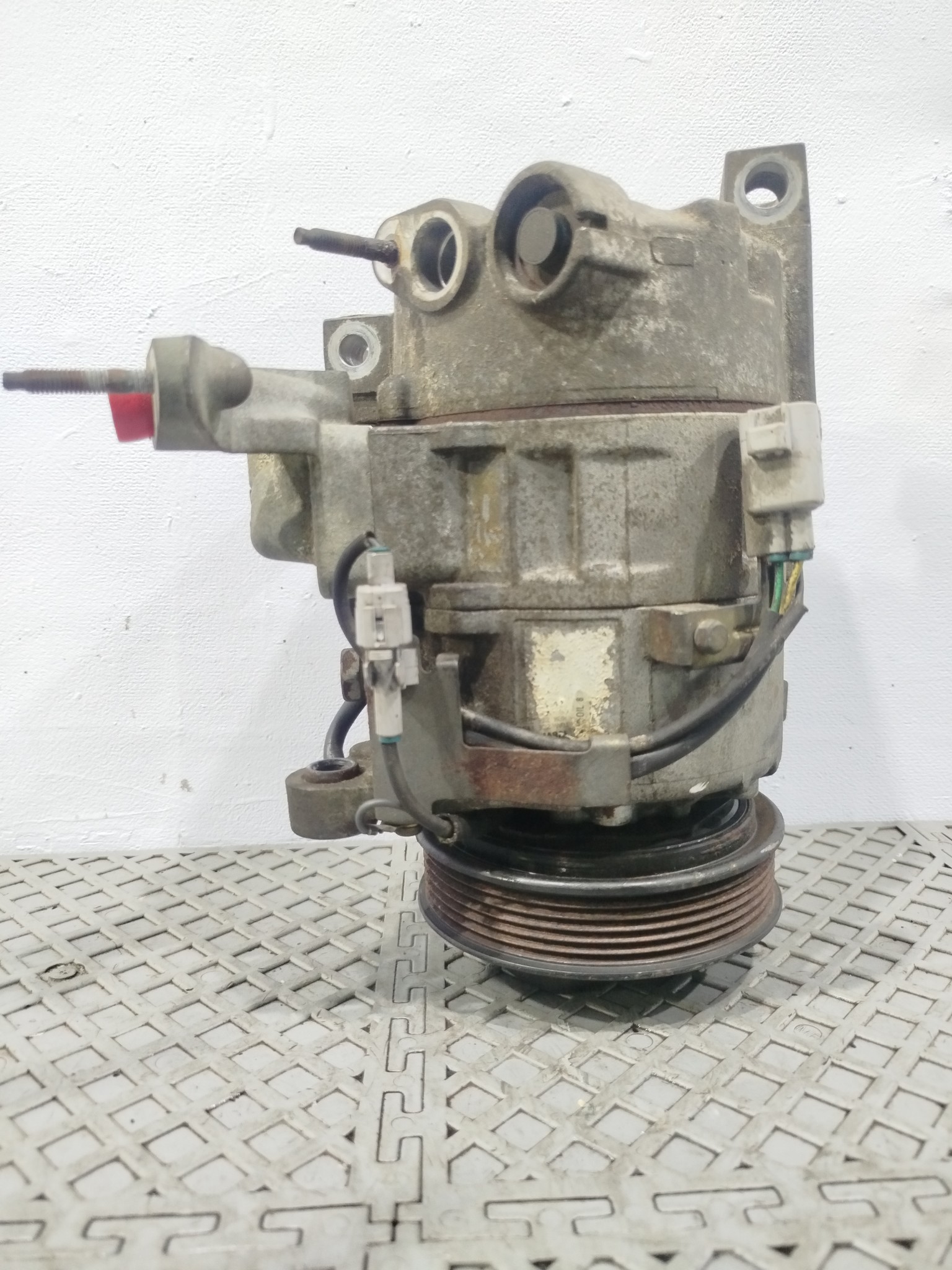 КОМПРЕССОР КОНДИЦИОНЕРА TOYOTA LEXUS 883202A050 F2453Z