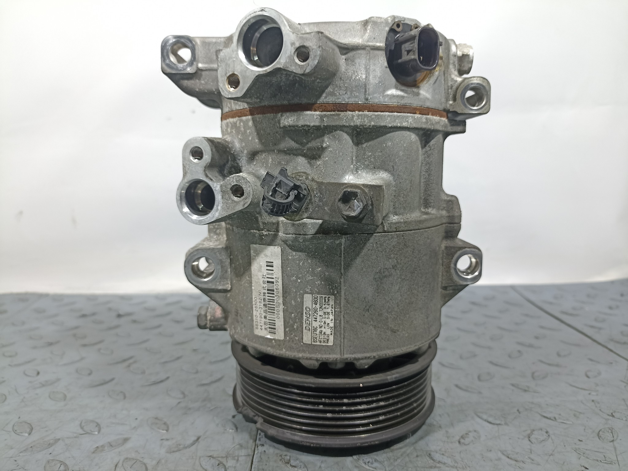 КОМПРЕССОР КОНДИЦИОНЕРА TOYOTA 8831028500 U1386Z