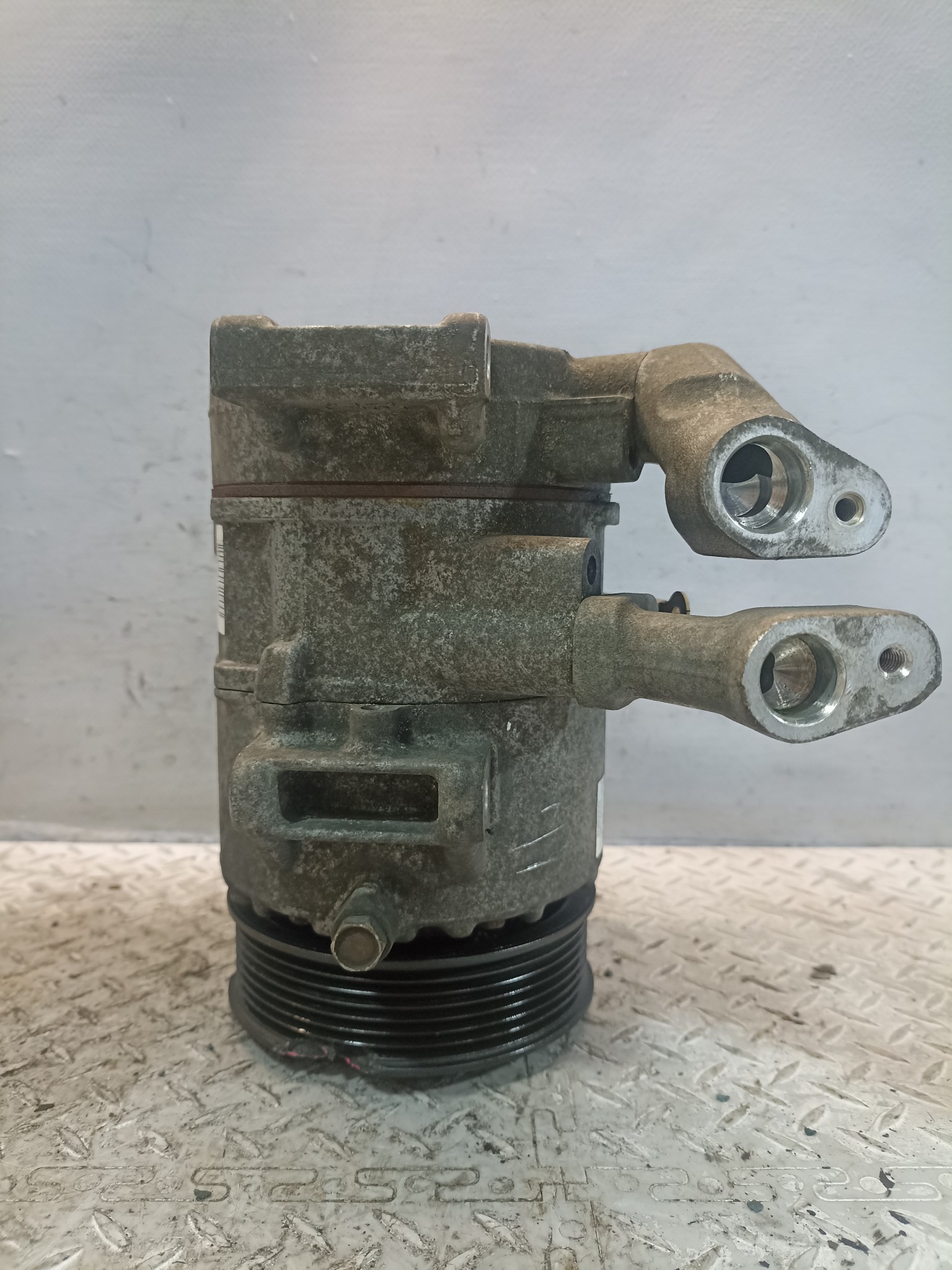 КОМПРЕССОР КОНДИЦИОНЕРА TOYOTA 8831028500 D3232
