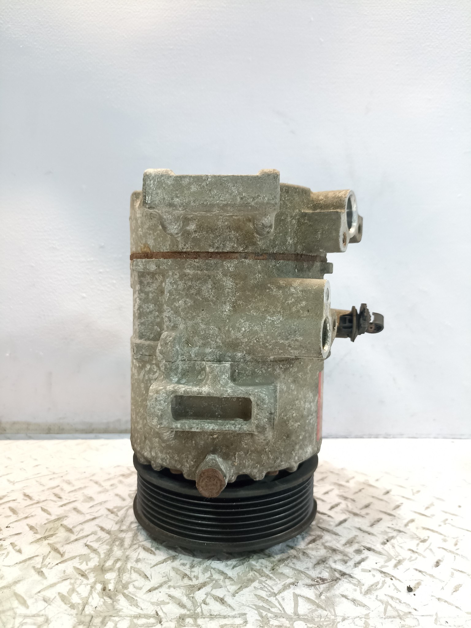 КОМПРЕССОР КОНДИЦИОНЕРА TOYOTA 8831028500 KE795Z