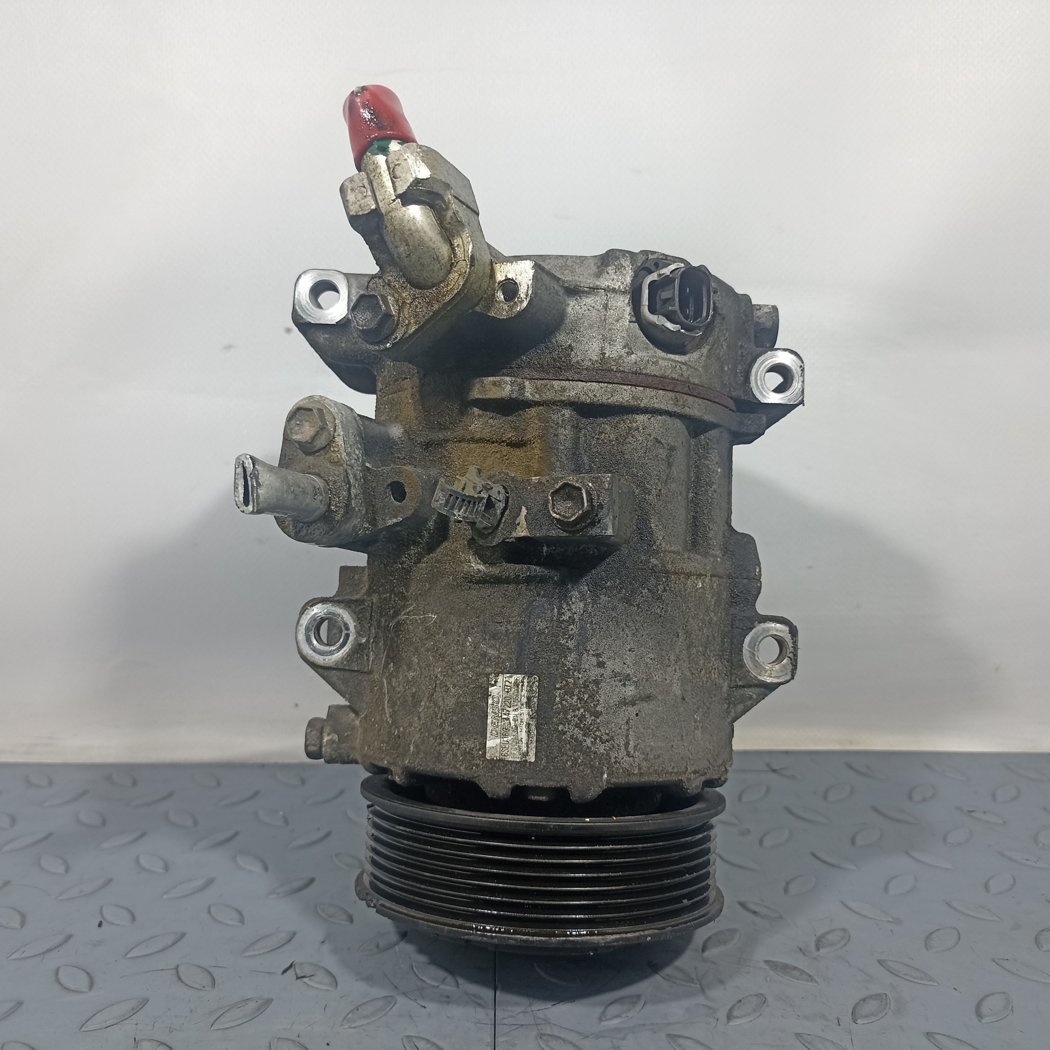 КОМПРЕССОР КОНДИЦИОНЕРА TOYOTA 8831028500 FA1120Z