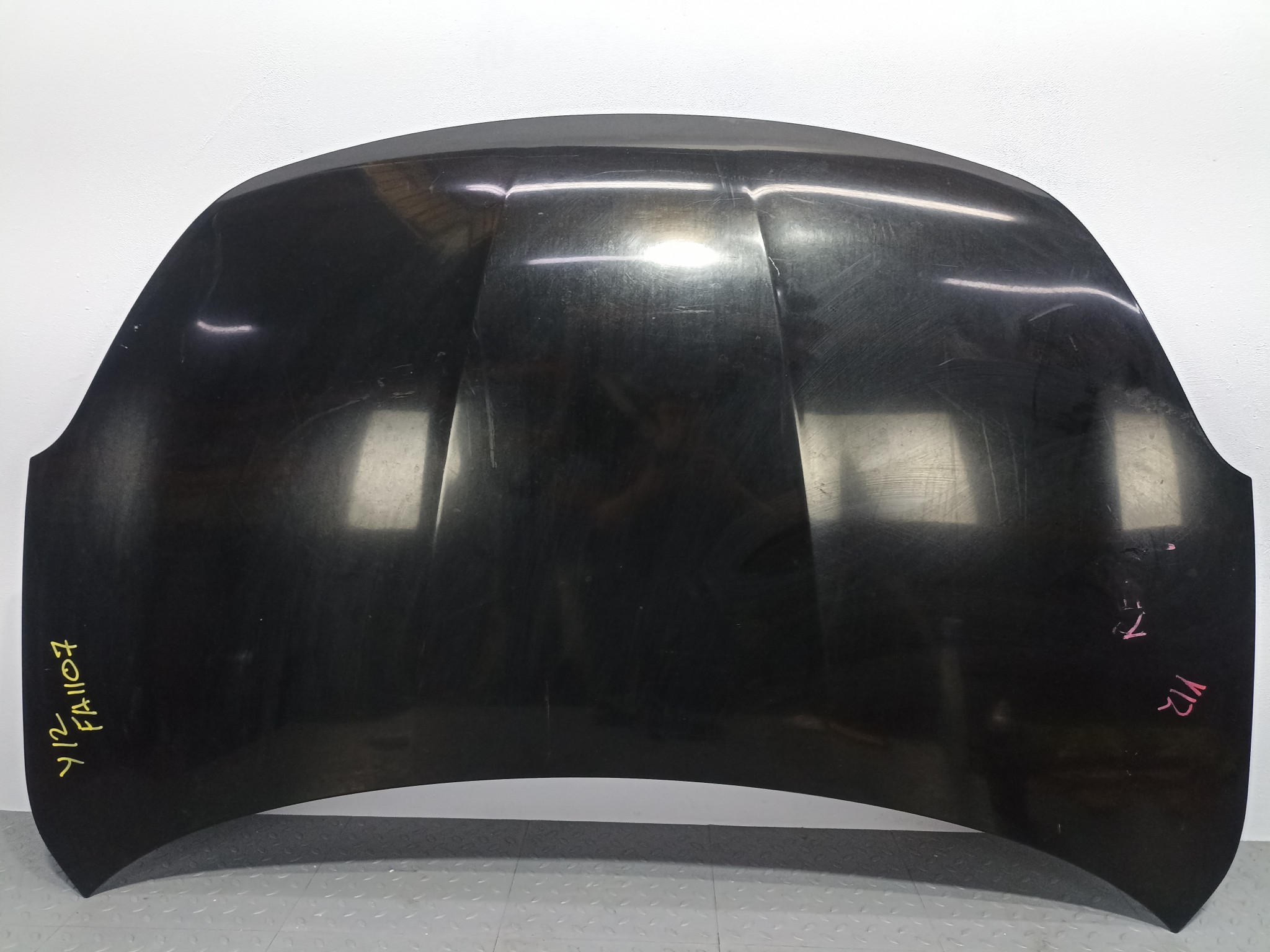 КАПОТ NISSAN MAZDA AD FAMILIA VAN WINGROAD F5100CV0MM  черный, KH3 FA1107