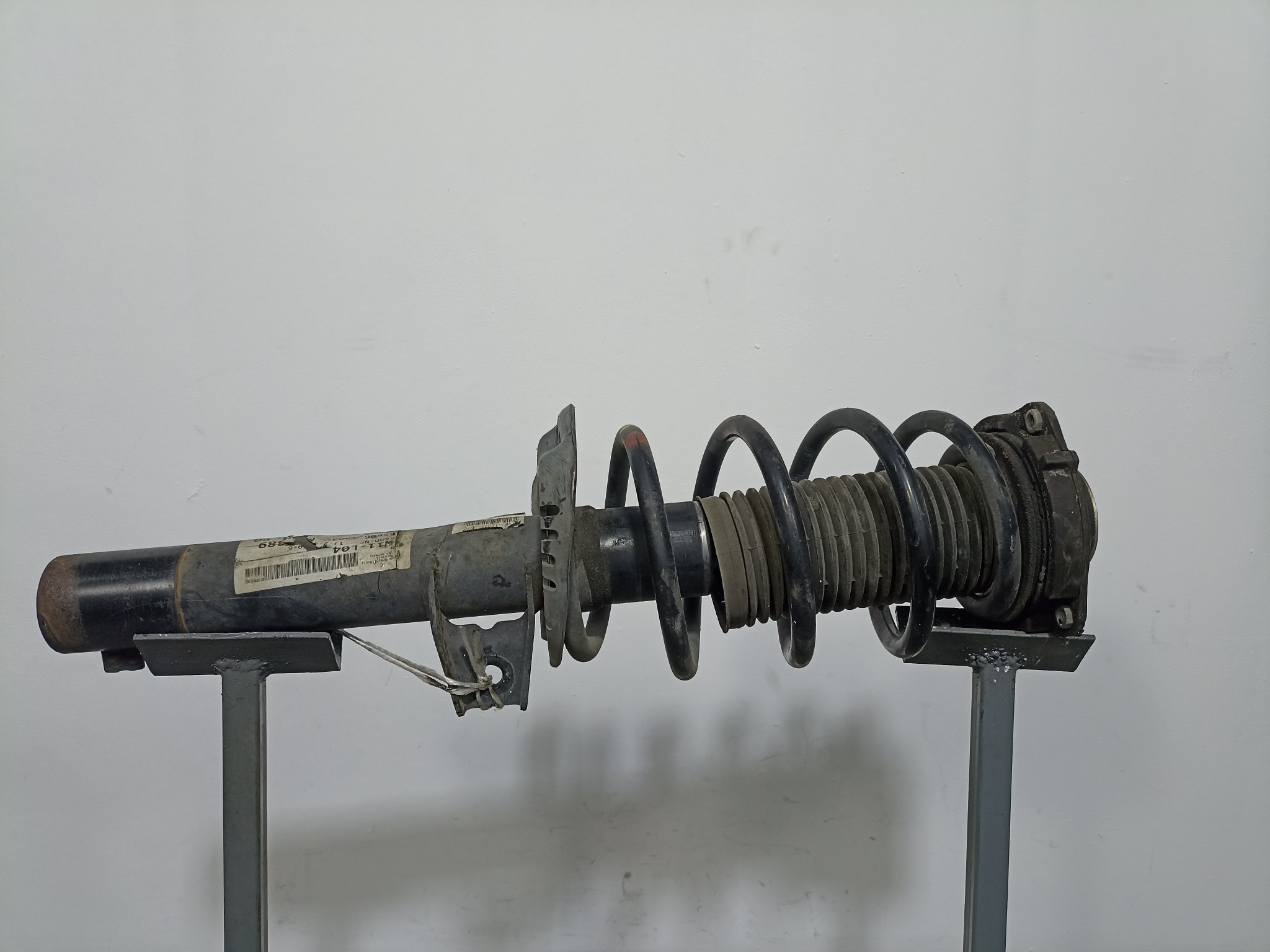 СТОЙКА ХОДОВКИ AUDI VOLKSWAGEN SKODA ПЕРЕДНЯЯ ЛЕВАЯ ПРАВАЯ 3AA413031M FA1035(1)